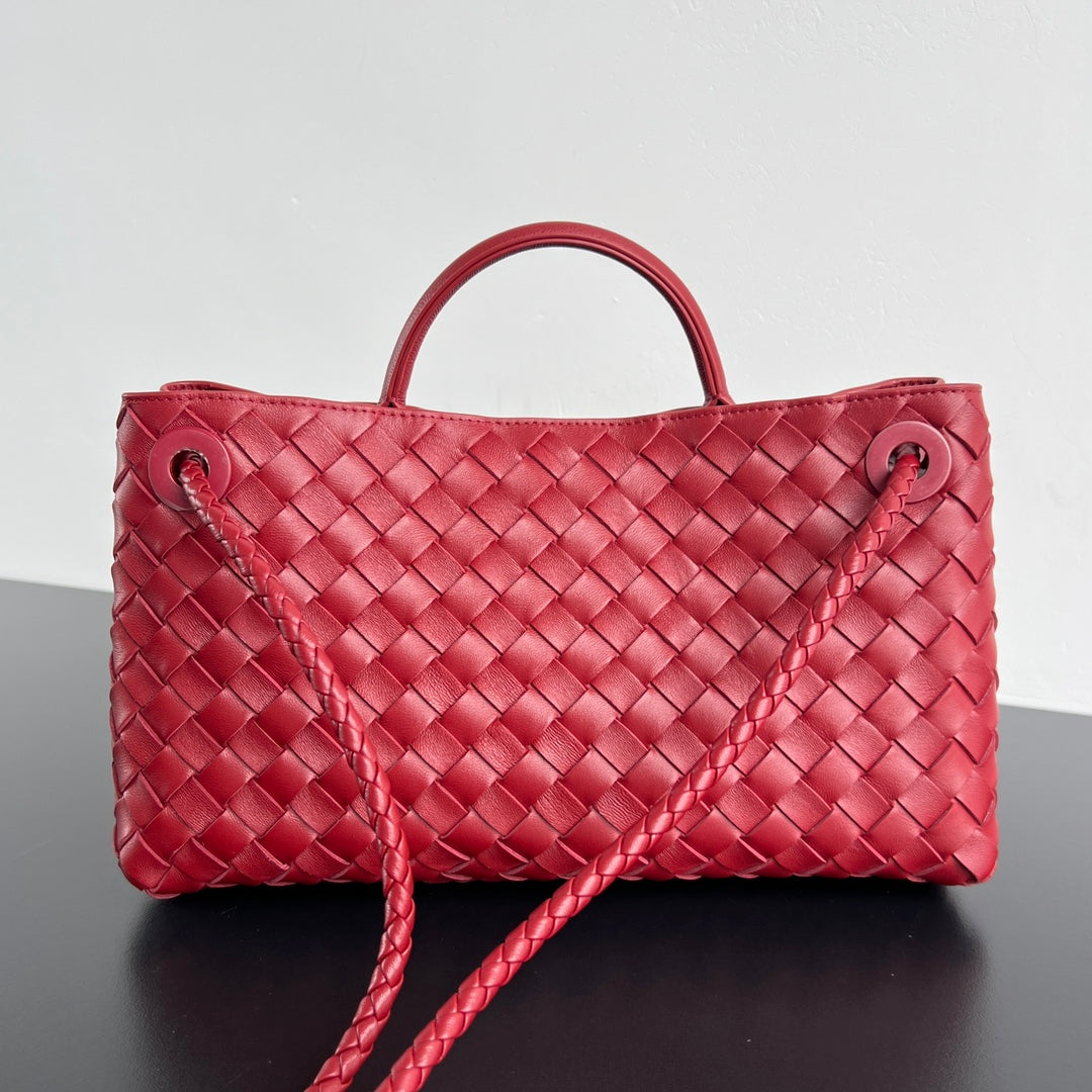 BOTTEGA VENETA SMALL ANDIAMO 29 IN RED LAMBSKIN