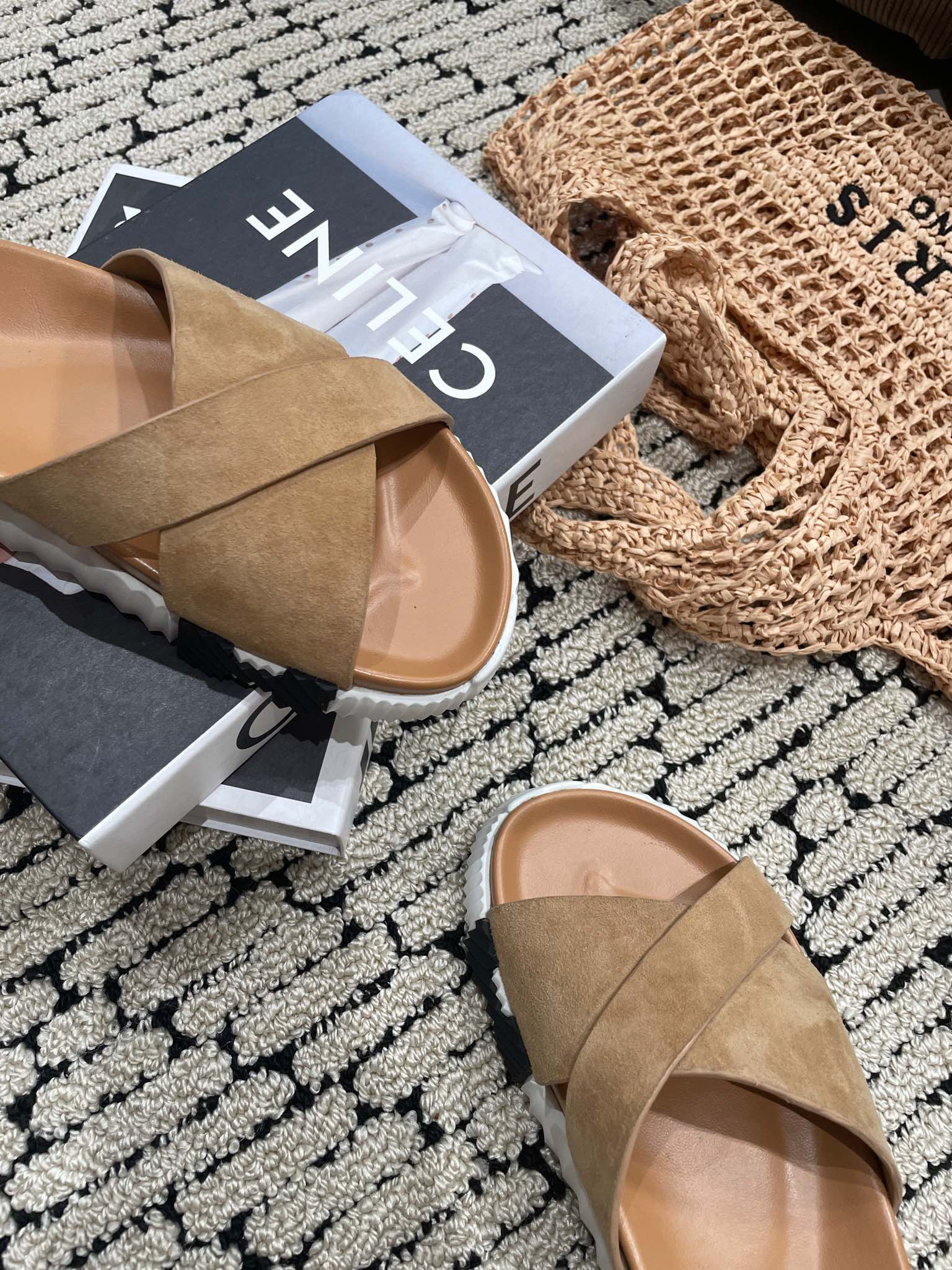 HERMES INFRA SANDAL PINK NUDE SUEDE