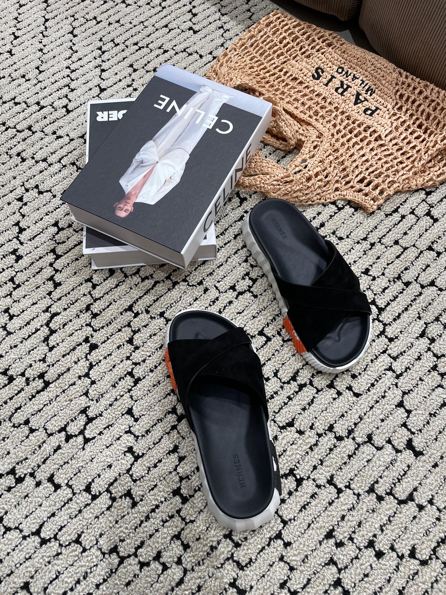 HERMES INFRA SANDAL BLACK SUEDE