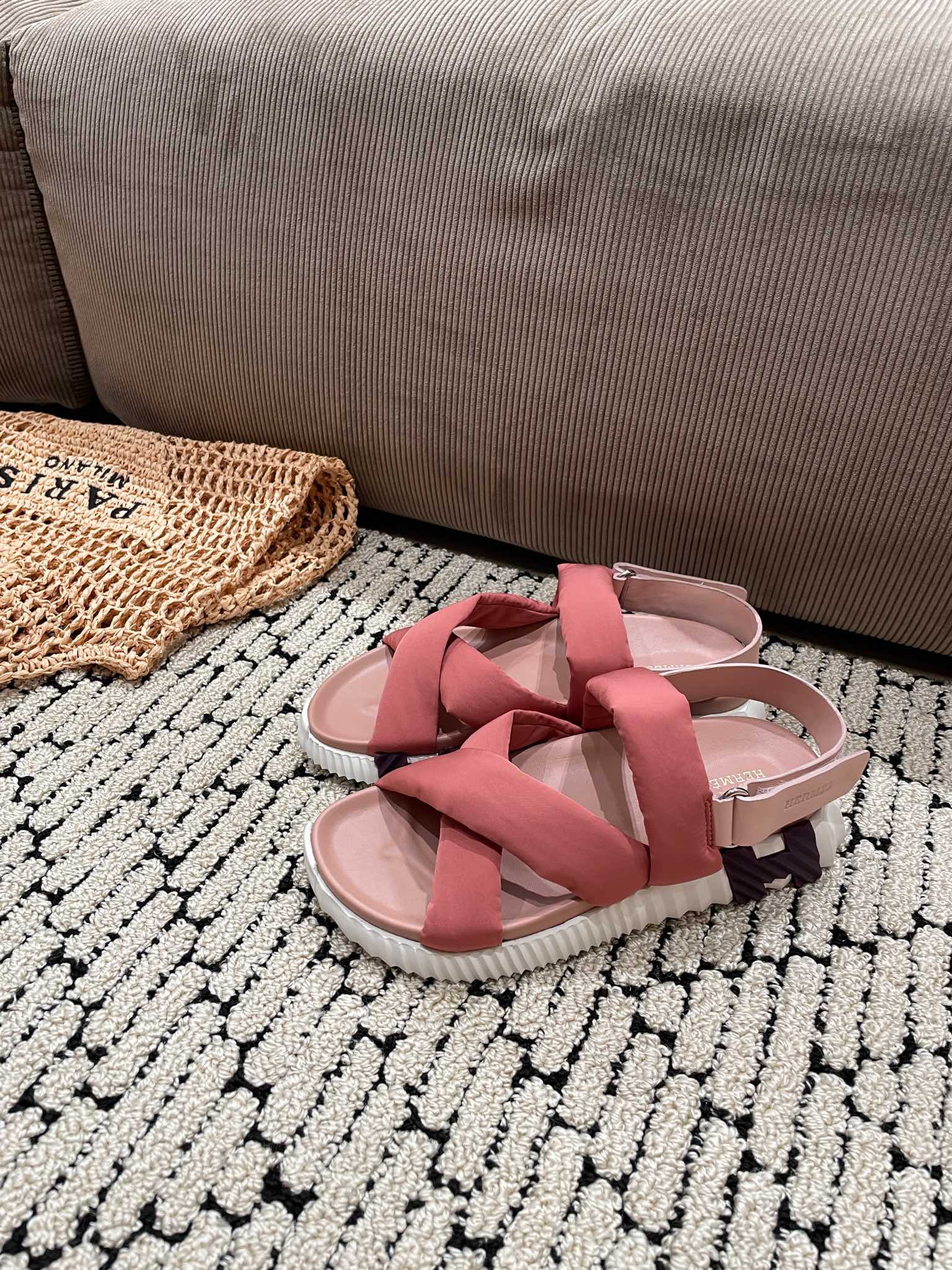 HERMES ELECTRIC SANDAL ROUGE CALFSKIN