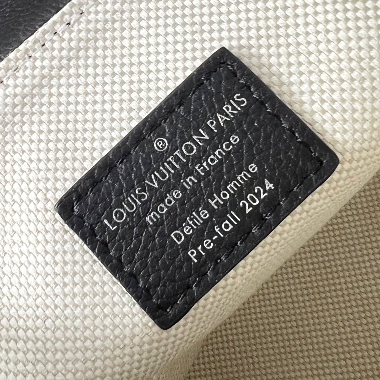 LOUIS VUITTON STEAMER 20 IN BLACK CALFSKIN SILVER HARDWARE