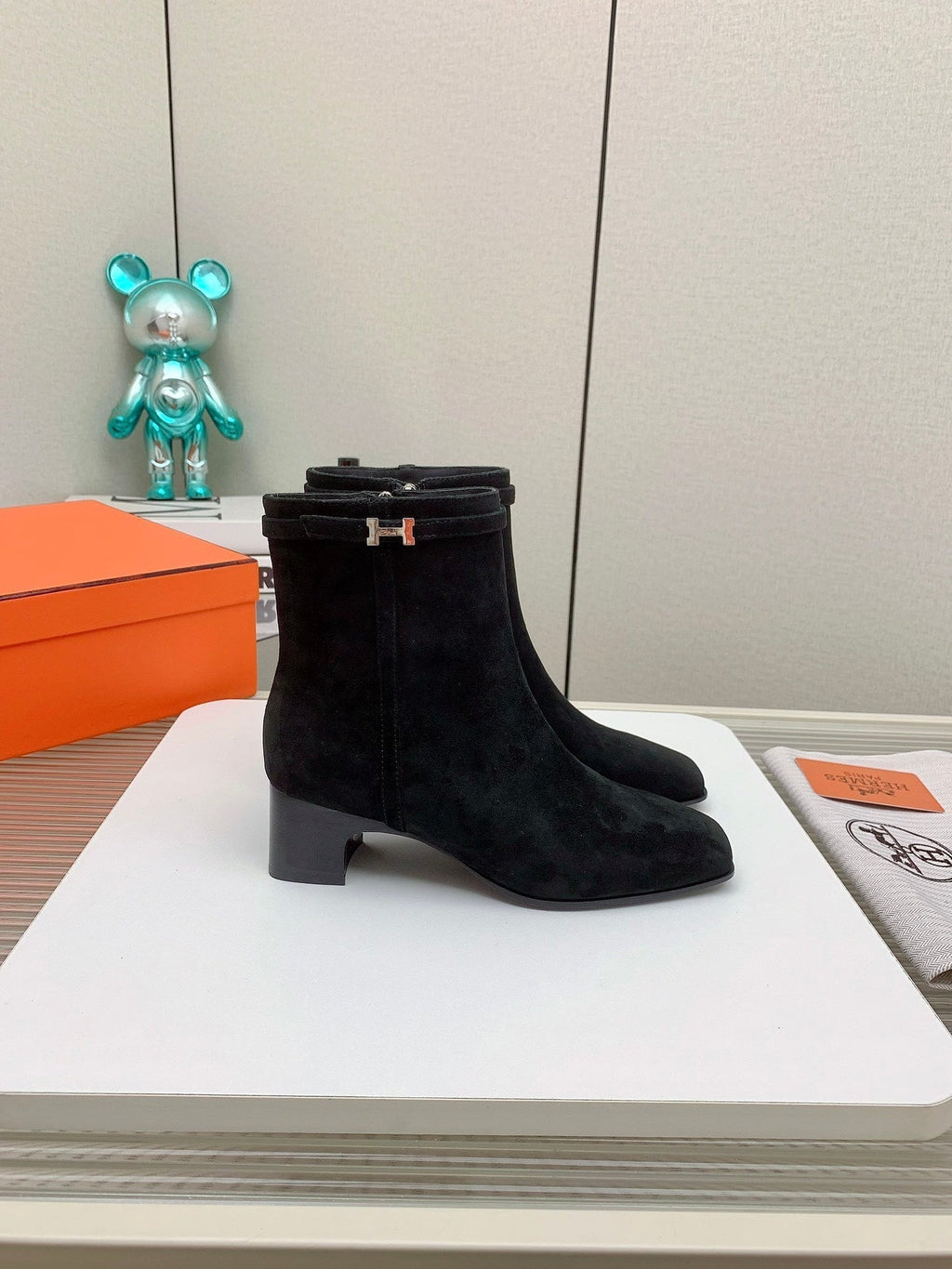 HERMES WOMEN'S NEO ANKLE BOOT IN BLACK SUEDE