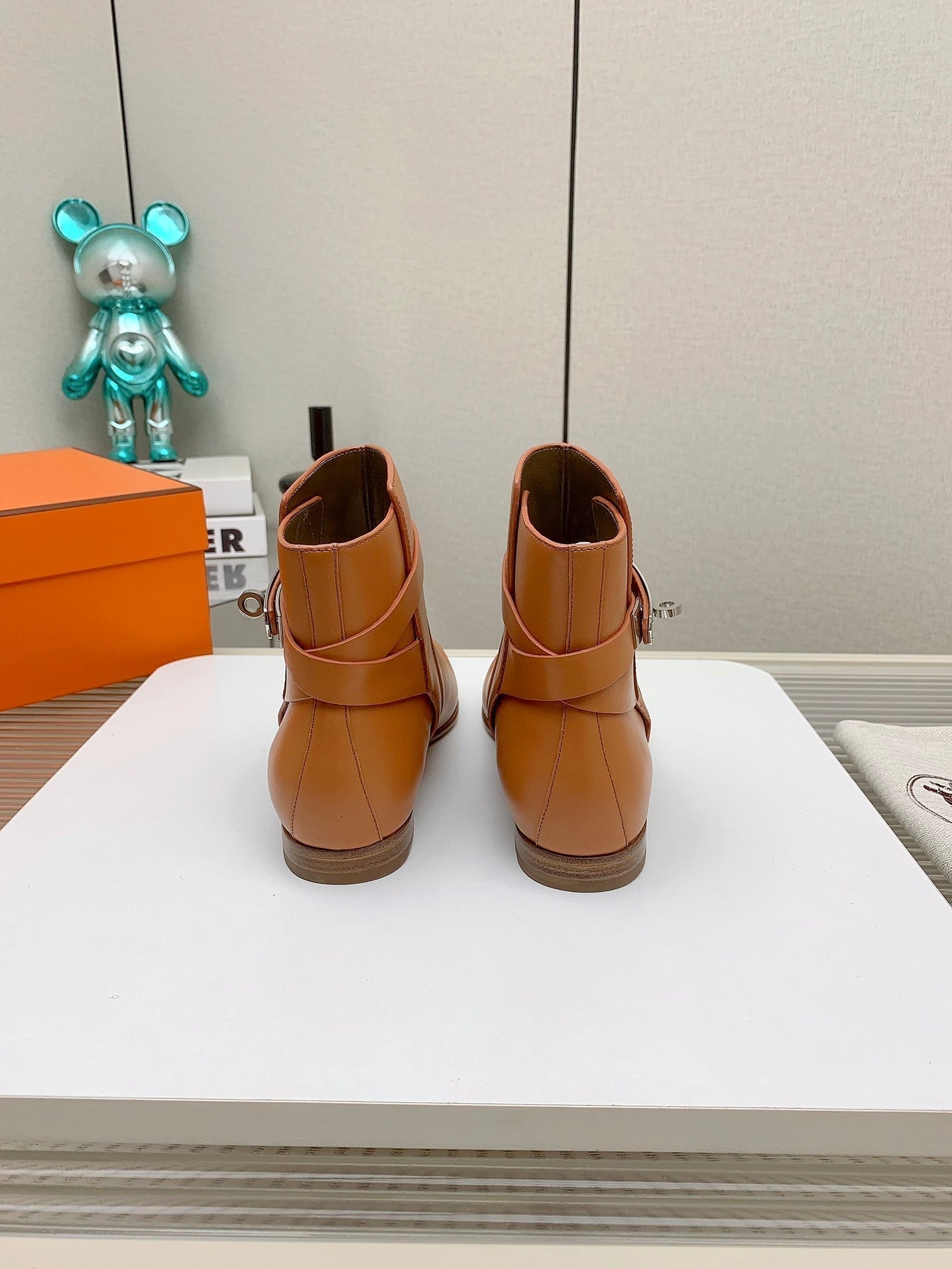 HERMES WOMEN'S NEO ANKLE BOOT IN BRONZE BROWN CALFSKIN