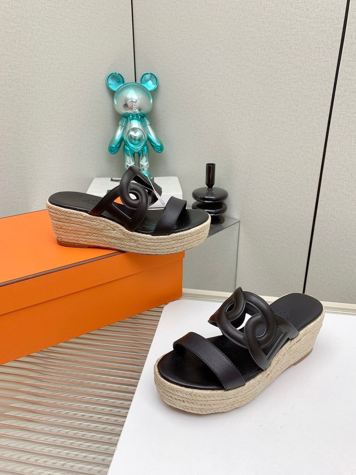 HERMES ITHEA 85 MM ESPADRILLE IN BLACK CALFSKIN