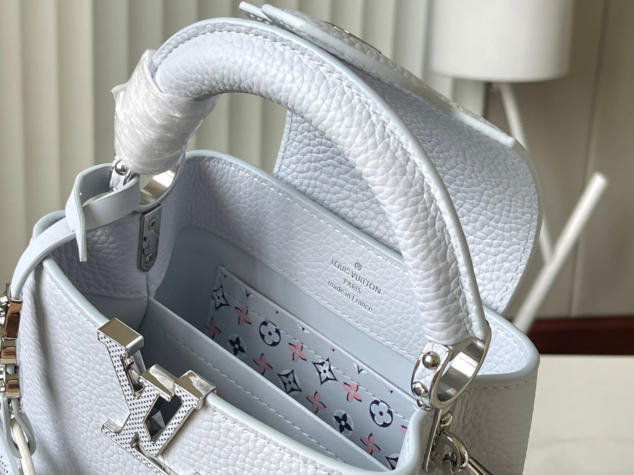 LOUIS VUITTON CAPUCINES MINI 21 IN CHROME GRAY TAURILLON SILVER HARDWARE