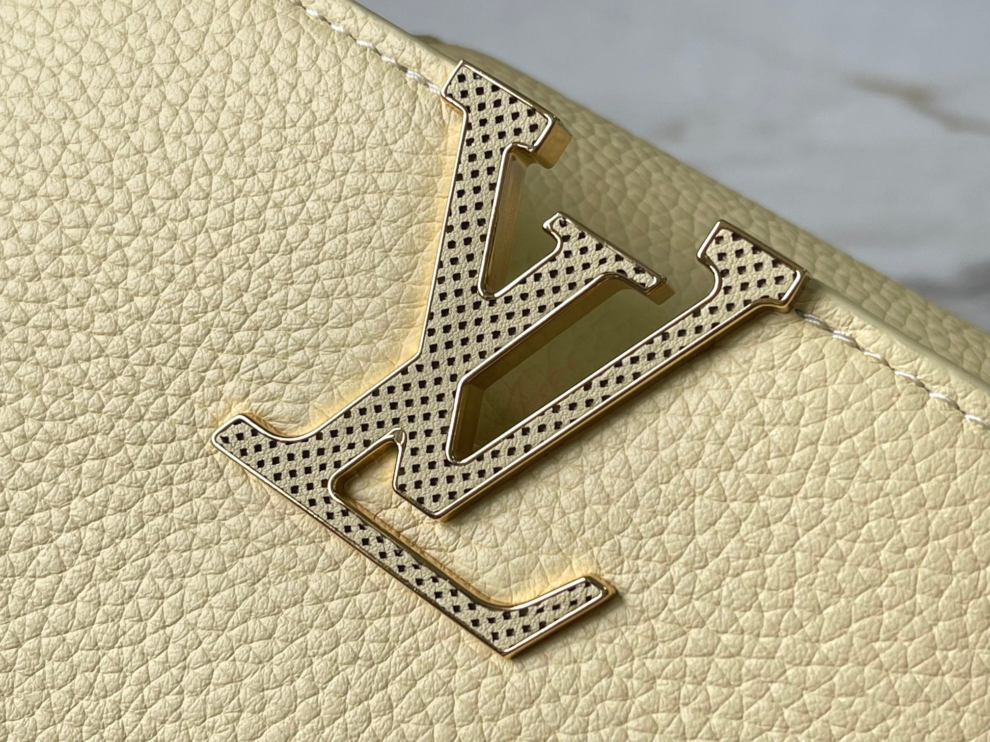 LOUIS VUITTON CAPUCINES EAST-WEST MINI 22 IN BANANA YELLOW TAURILLON GOLD HARDWARE