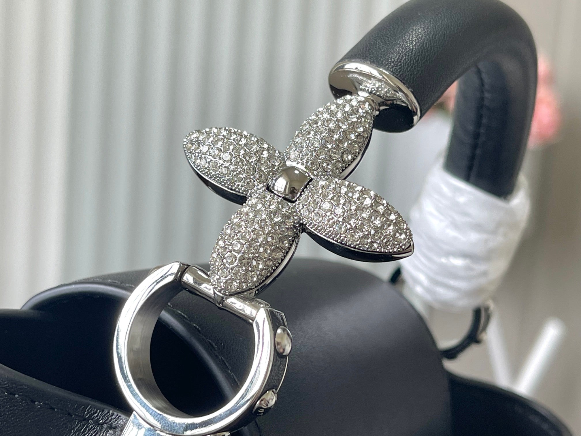 LOUIS VUITTON CAPUCINES EAST-WEST MINI 22 IN BLACK SHEEPSKIN CRYSTAL AND SILVER HARDWARE