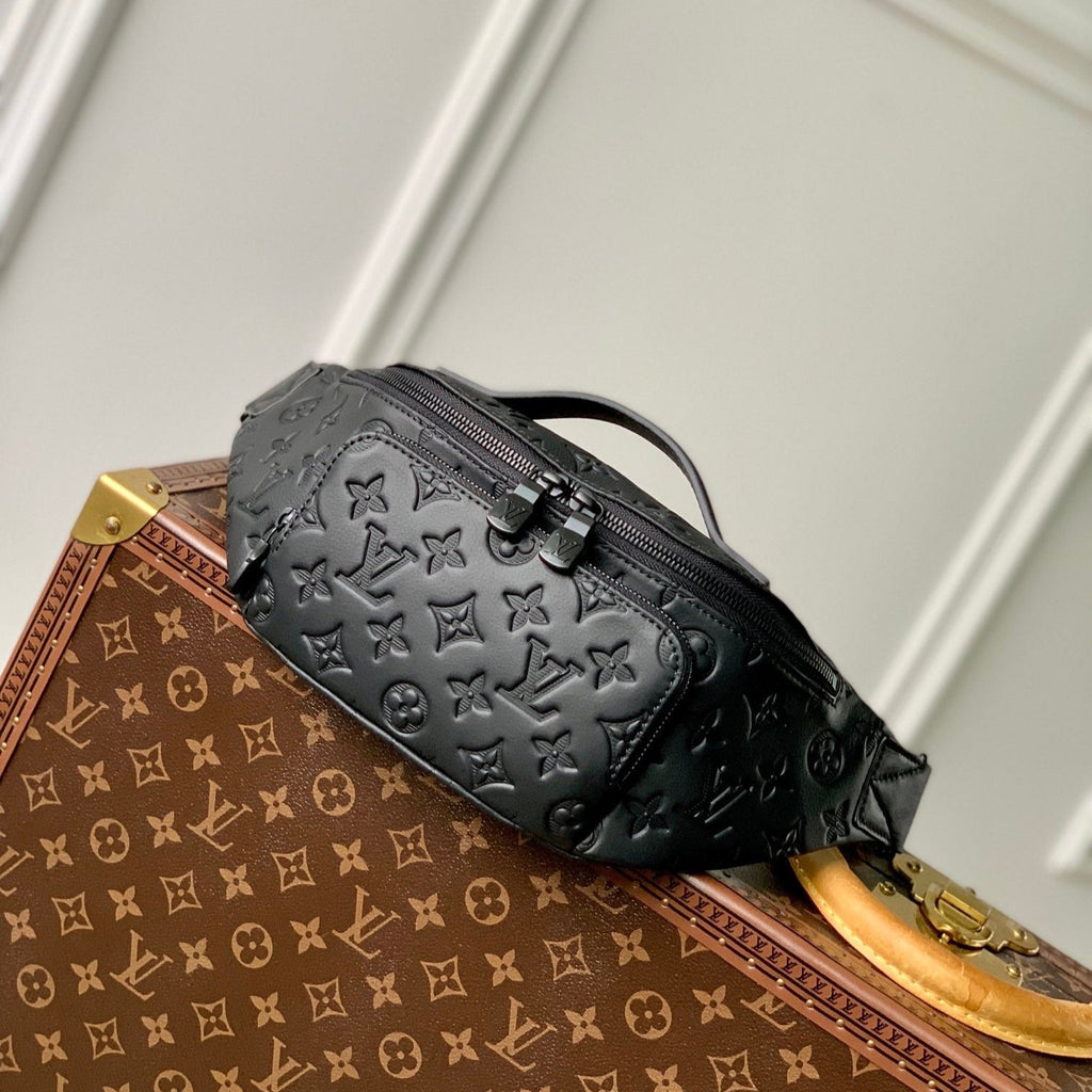 LOUIS VUITTON RUSH BUMBAG 30 IN BLACK MONOGRAM SHADOW CALFSKIN