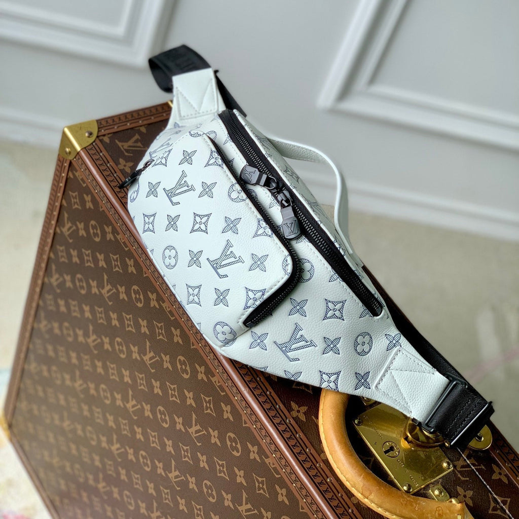 LOUIS VUITTON RUSH BUMBAG 30 IN WHITE MONOGRAM SHADOW CALFSKIN