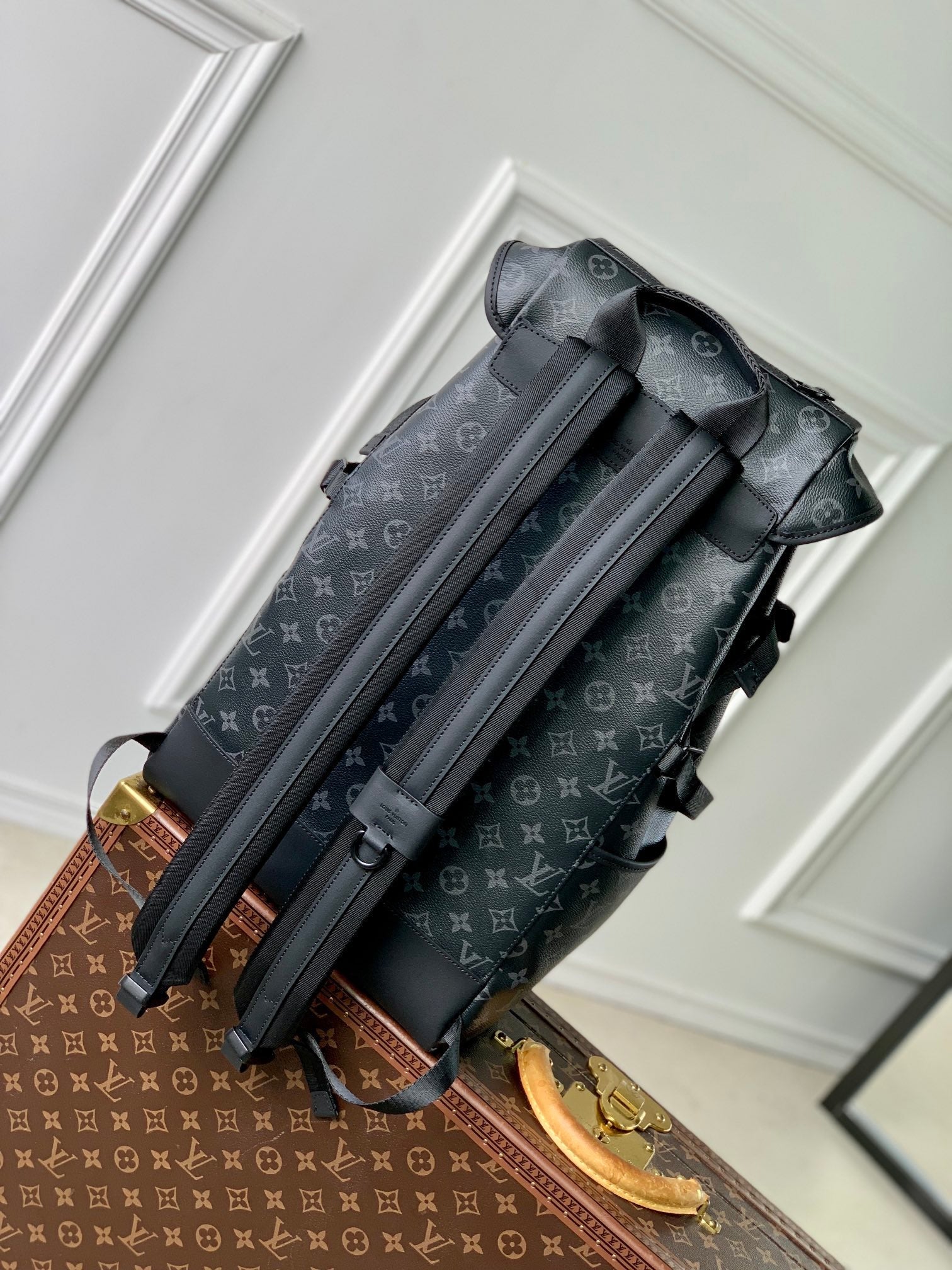 LOUIS VUITTON GETAWAY BACKPACK 50 IN BLACK MONOGRAM ECLIPSE CANVAS AND CALFSKIN