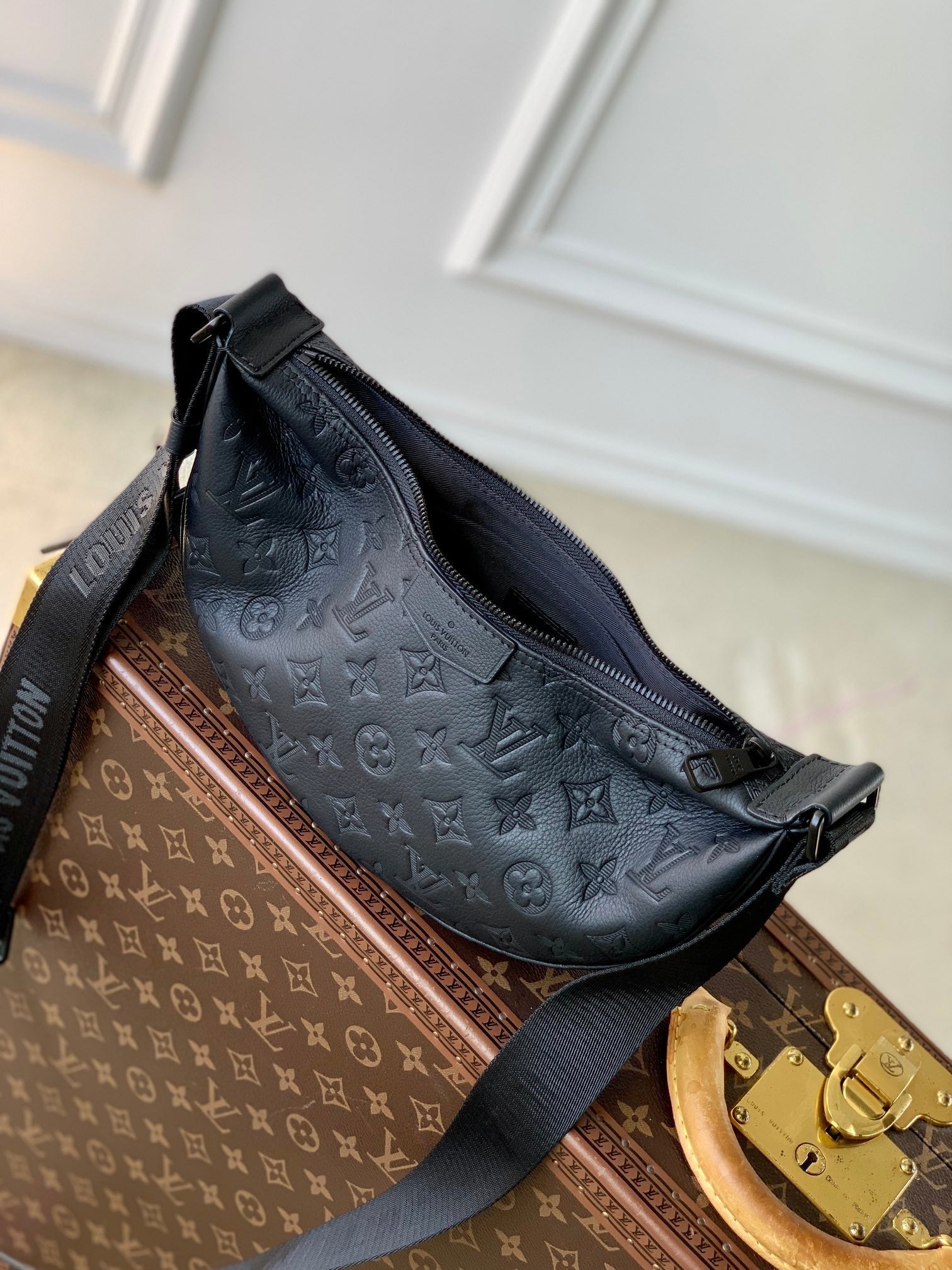 LOUIS VUITTON HAMAC BAG 28 IN BLACK MONOGRAM SHADOW