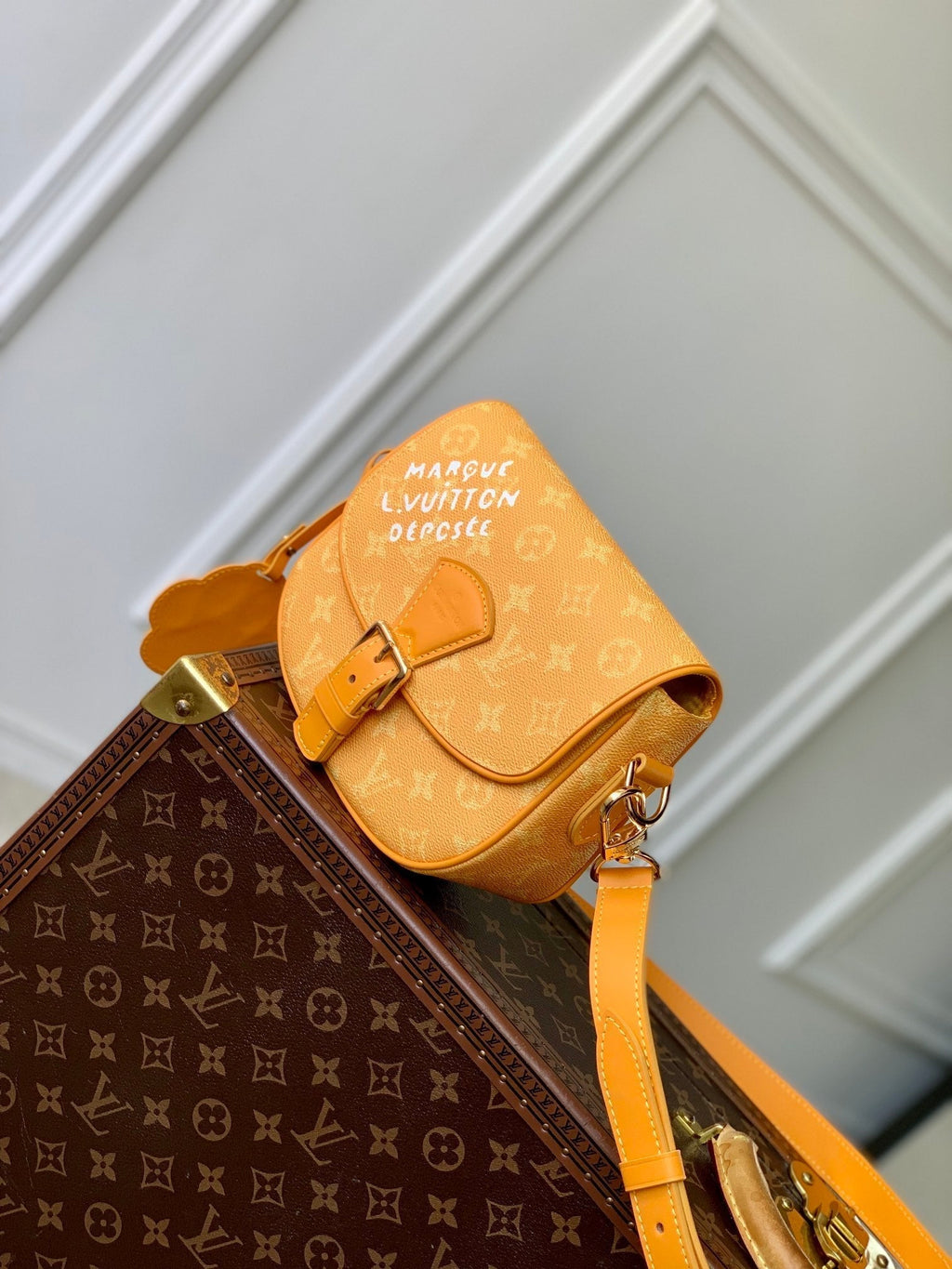 LOUIS VUITTON MONTSOURIS MESSENGER PM 20 IN PEPPER ORANGE MONOGRAM HERITAGE CANVAS