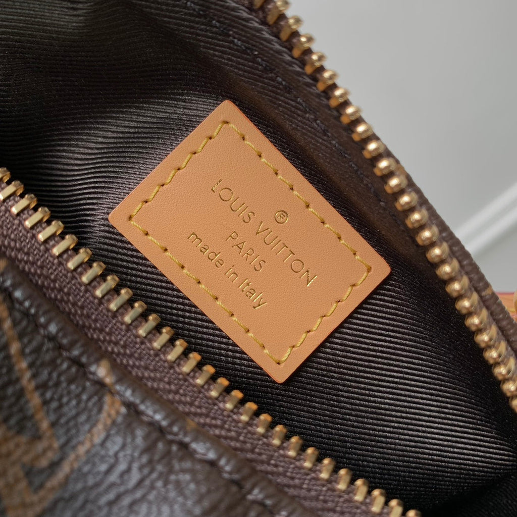LOUIS VUITTON POOCH BAG 28 IN BROWN MONOGRAM CANVAS