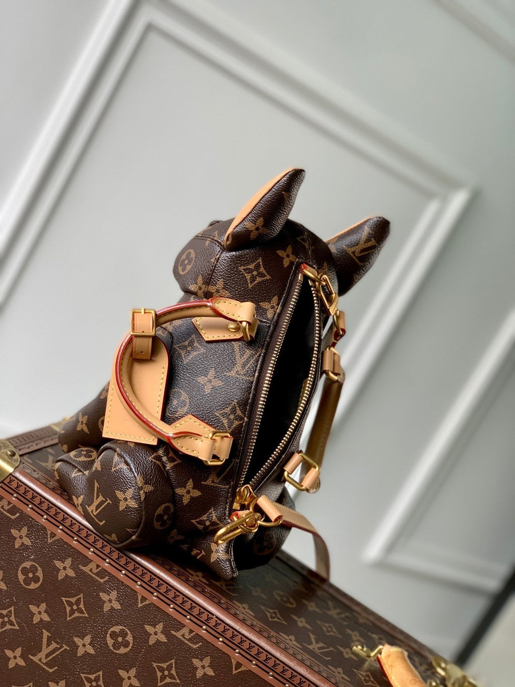 LOUIS VUITTON POOCH BAG 28 IN BROWN MONOGRAM CANVAS