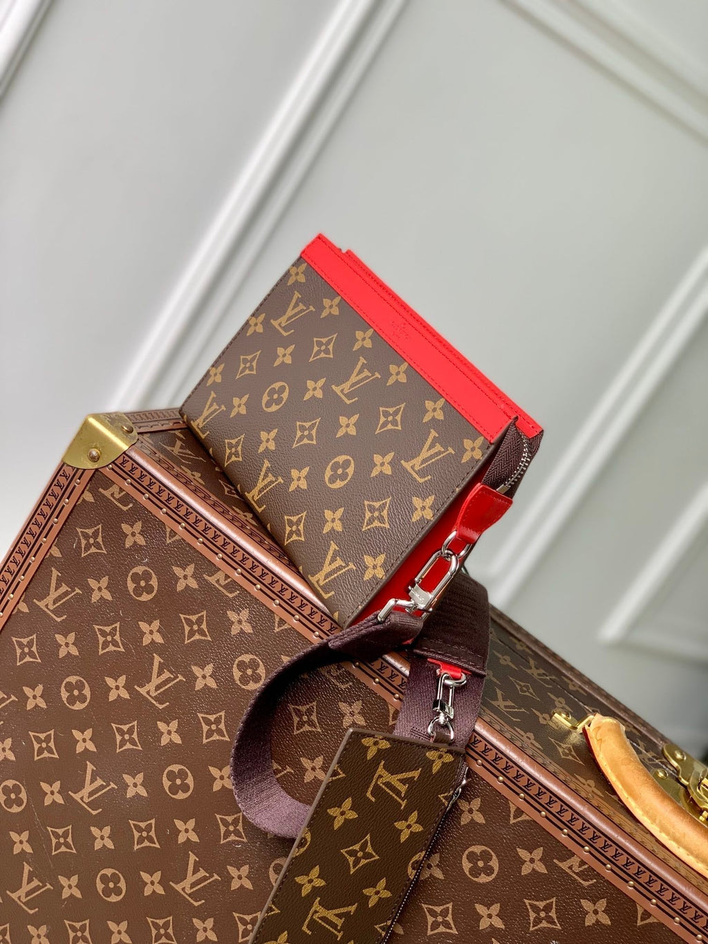LOUIS VUITTON GASTON WEARABLE WALLET 18 IN BROWN MONOGRAM CANVAS MIX RED CALFSKIN