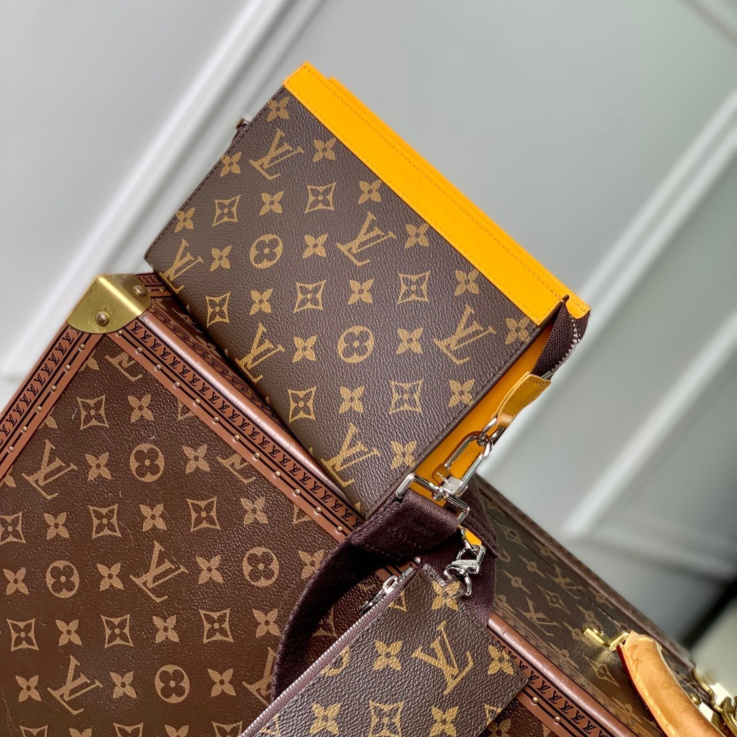 LOUIS VUITTON GASTON WEARABLE WALLET 18 IN BROWN MONOGRAM CANVAS MIX YELLOW CALFSKIN