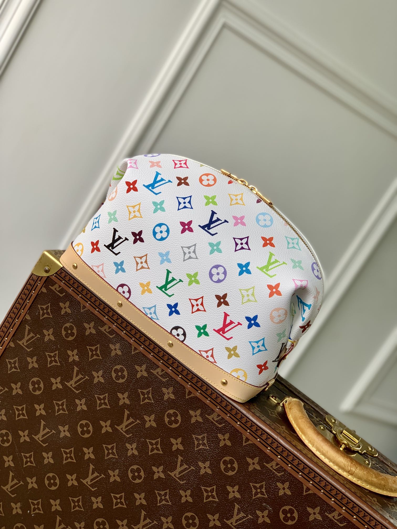 LOUIS VUITTON COSMETIC POUCH GM 27 IN MULTICOLOR MONOGRAM CANVAS