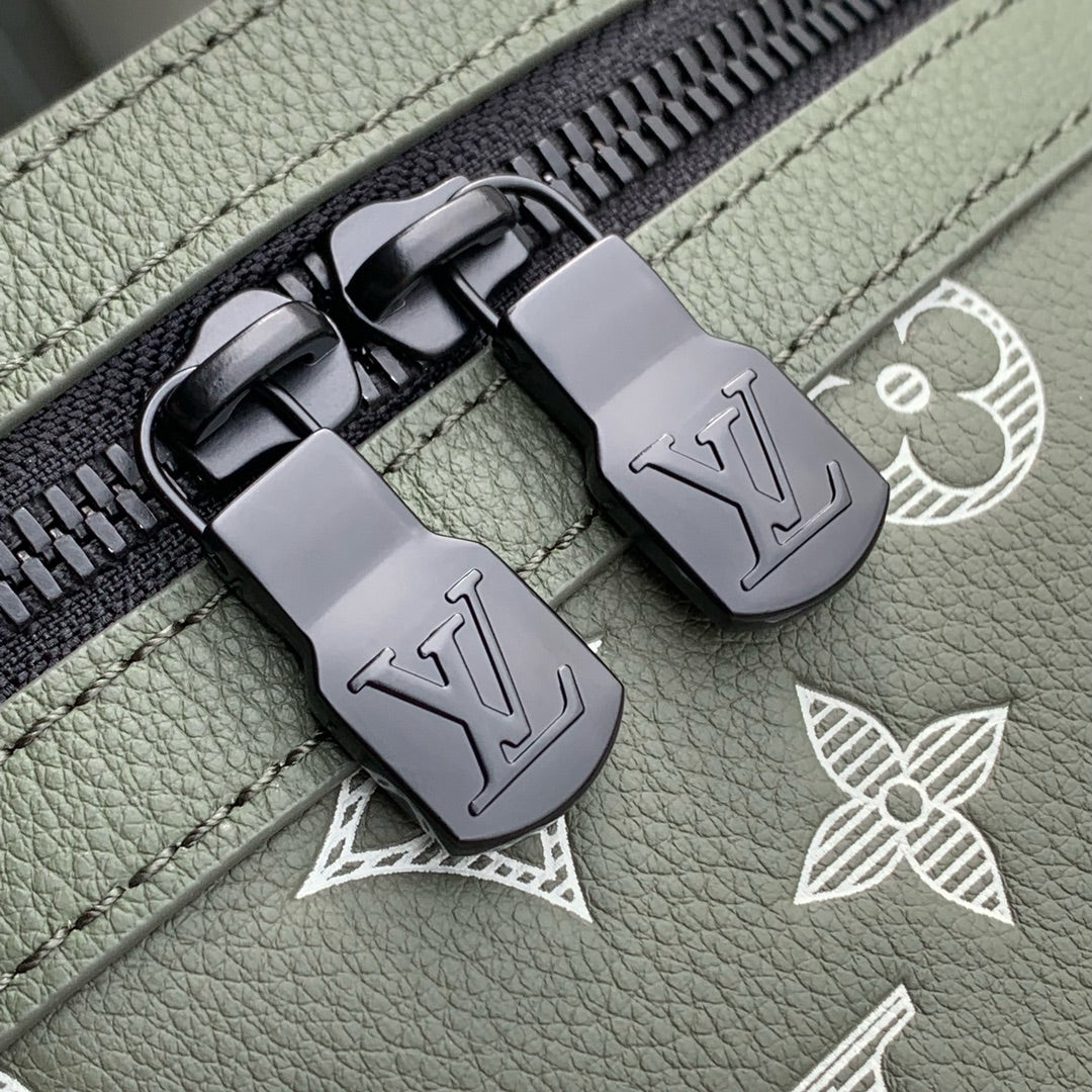 LOUIS VUITTON DISCOVERY PM BACKPACK 38 IN OLIVE GREEN MONOGRAM LAMBSKIN