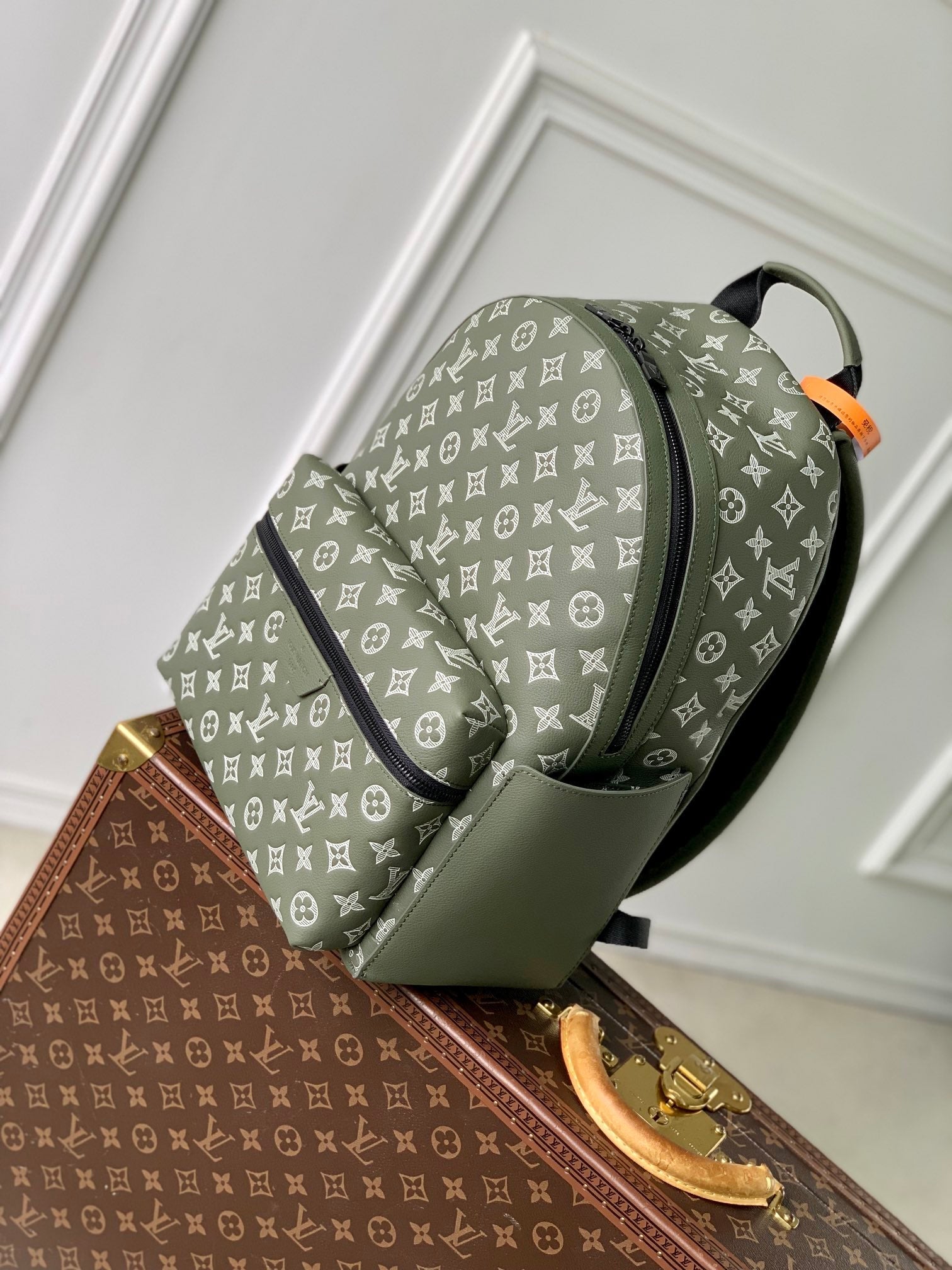 LOUIS VUITTON DISCOVERY PM BACKPACK 38 IN OLIVE GREEN MONOGRAM LAMBSKIN