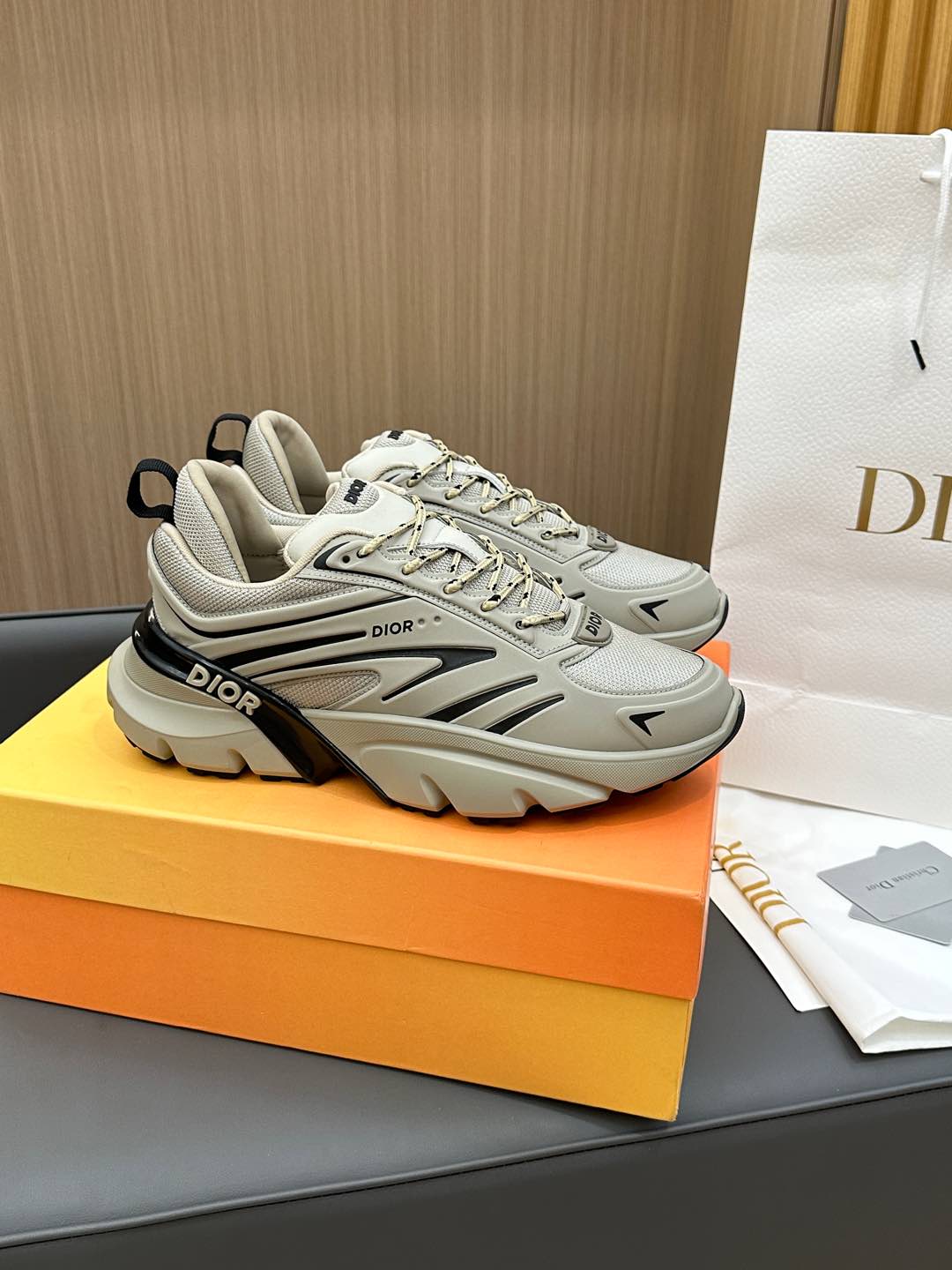 DIOR B44 BLADE SNEAKER PASTEL GRAY TECHNICAL MESH AND TECHNICAL FABRIC