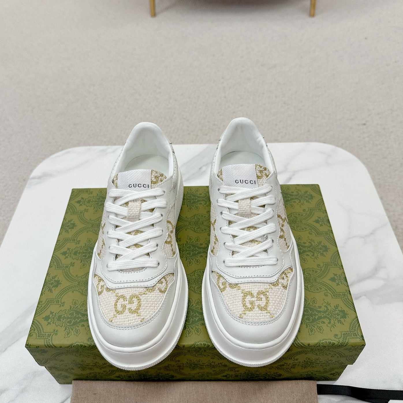 GUCCI TRAINER WHITE CALFSKIN WITH PATTERN