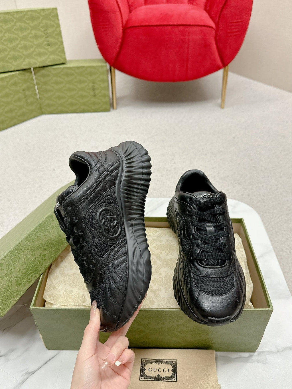 GUCCI RIPPLE TRAINER BLACK LAMBSKIN