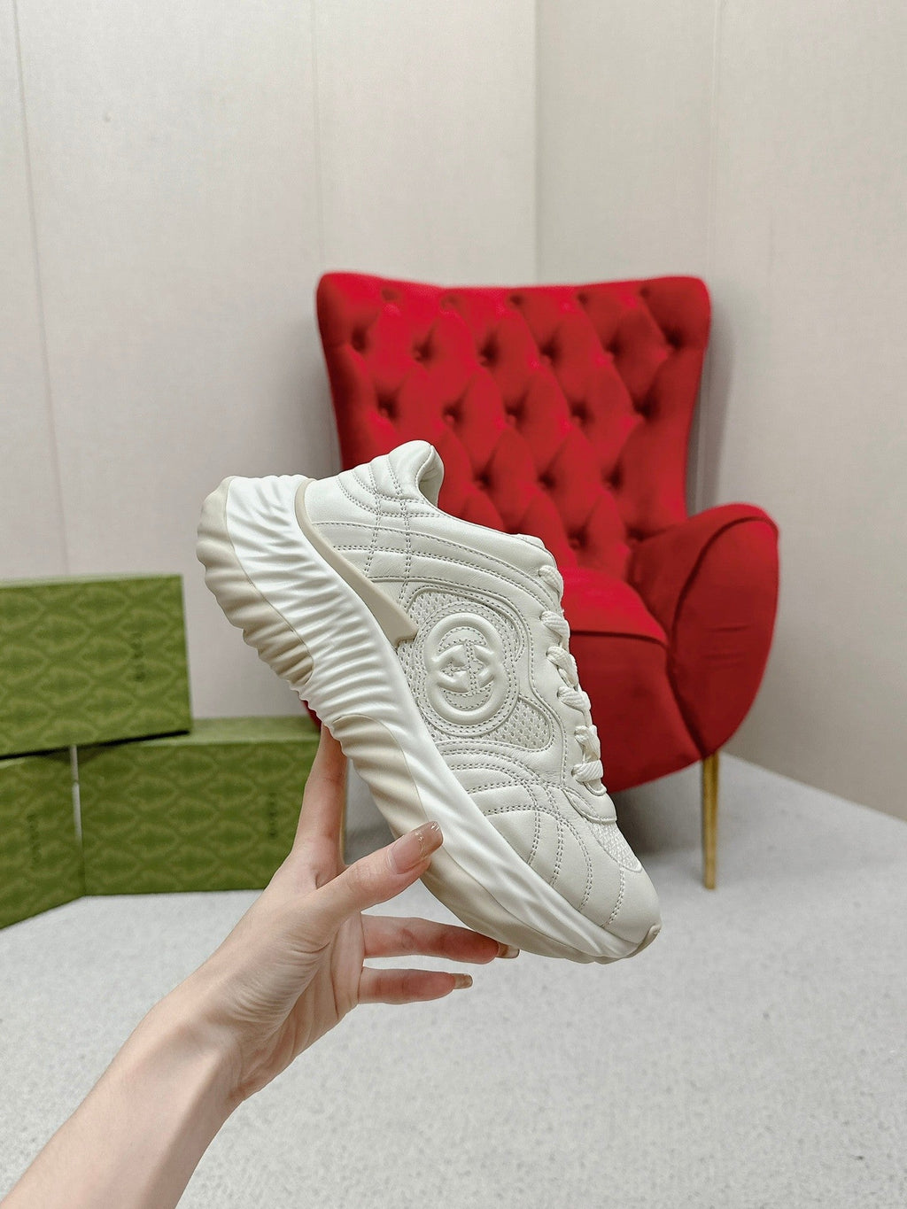 GUCCI RIPPLE TRAINER WHITE LAMBSKIN