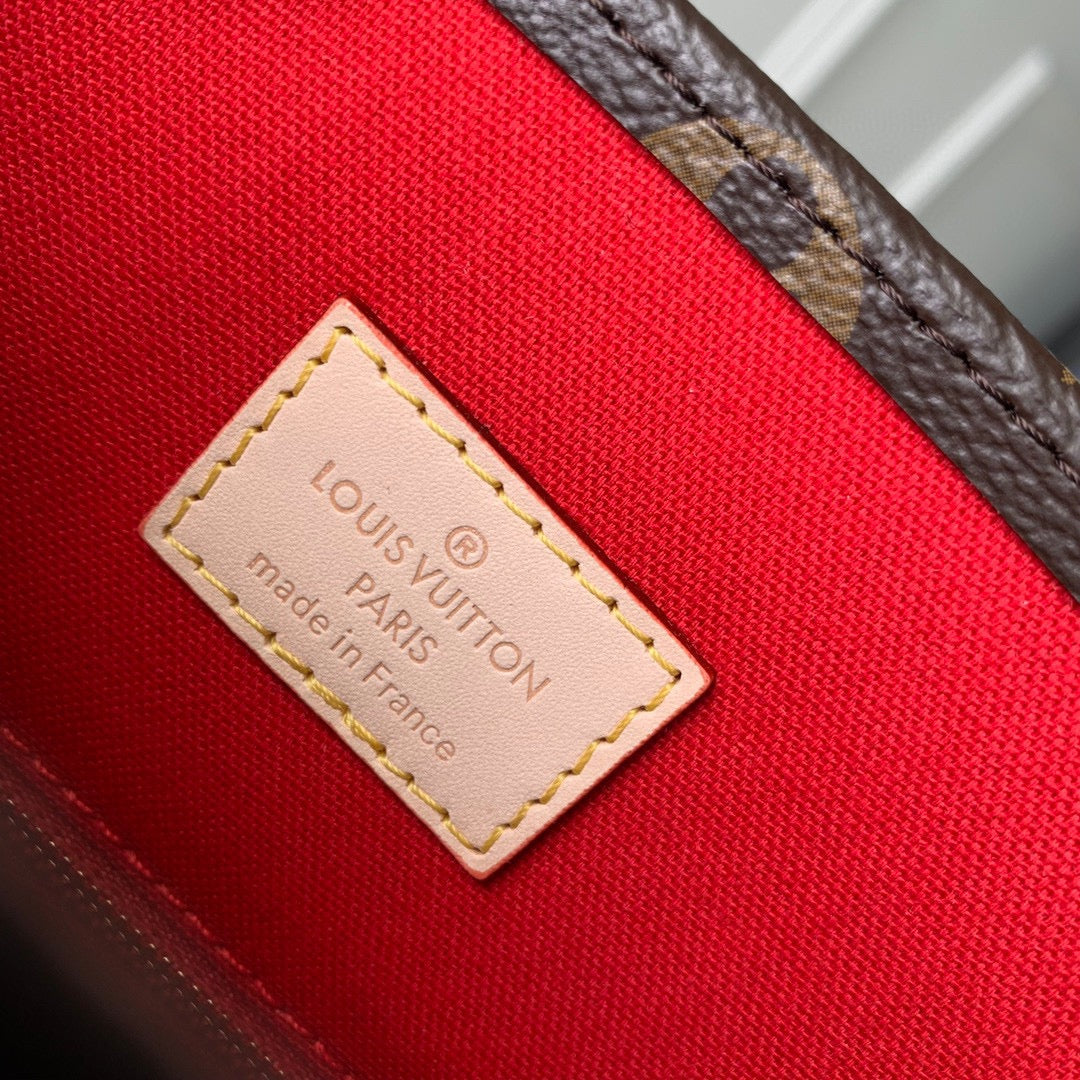 LOUIS VUITTON SAC PLAT 30CM MONOGRAM CANVAS