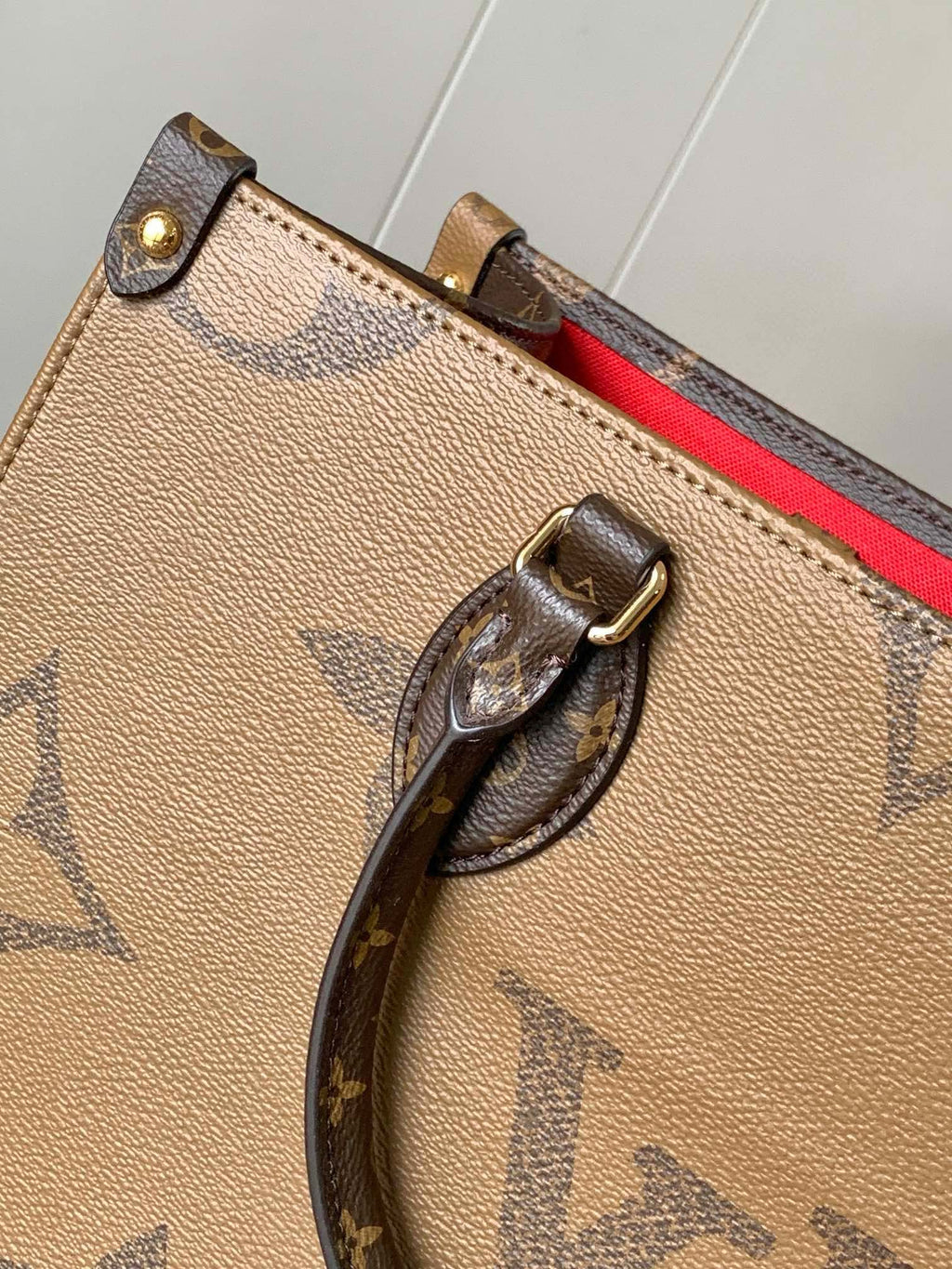 LOUIS VUITTON ONTHEGO MM 35CM MONOGRAM GIANT CANVAS
