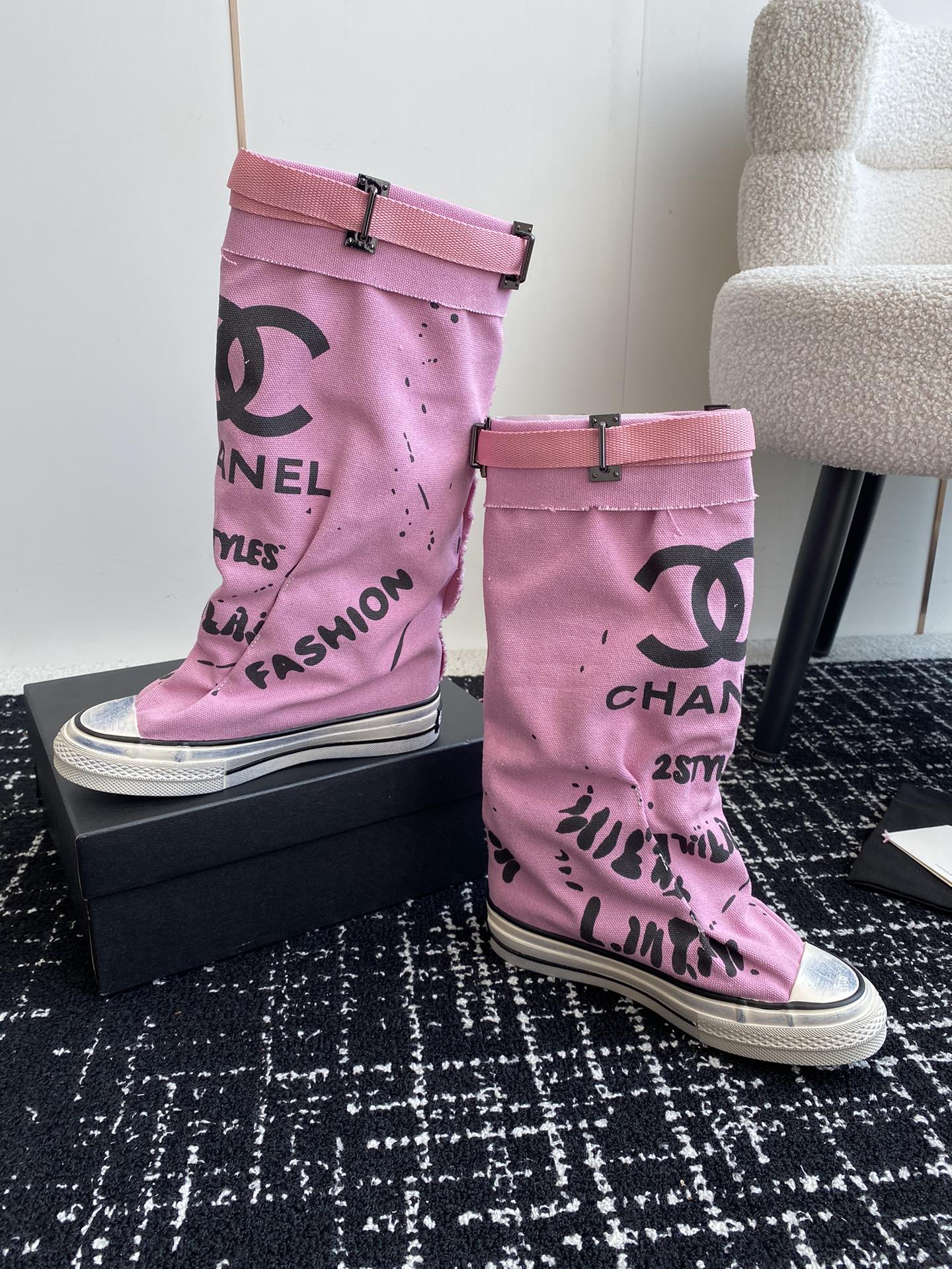 CHANEL HIGH BOOTS IN HOT PINK CANVAS
