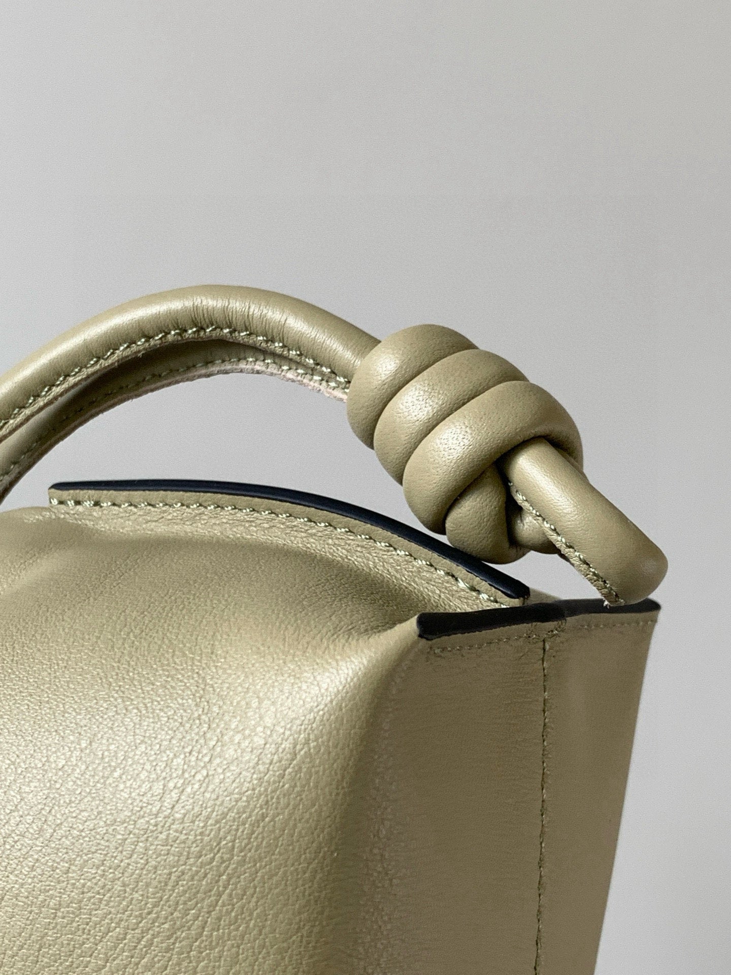 LOEWE 25S MEDIUM FLAMENCO CLUTCH BAG 23 IN DUSTY KHAKI CALFSKIN
