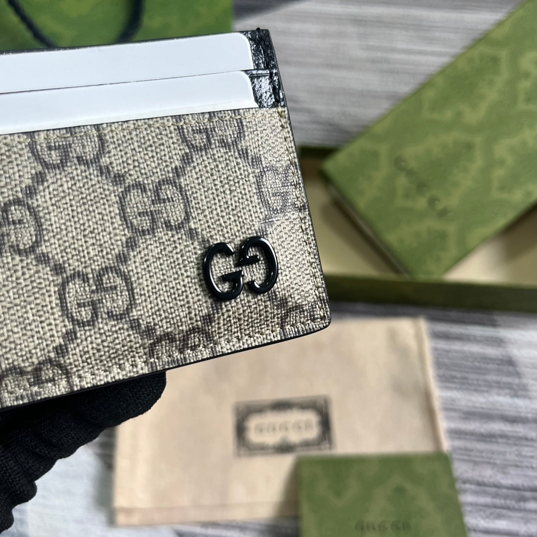 GUCCI CARD CASE 11 WITH  DETAIL IN BEIGE BROWN CALFSKIN
