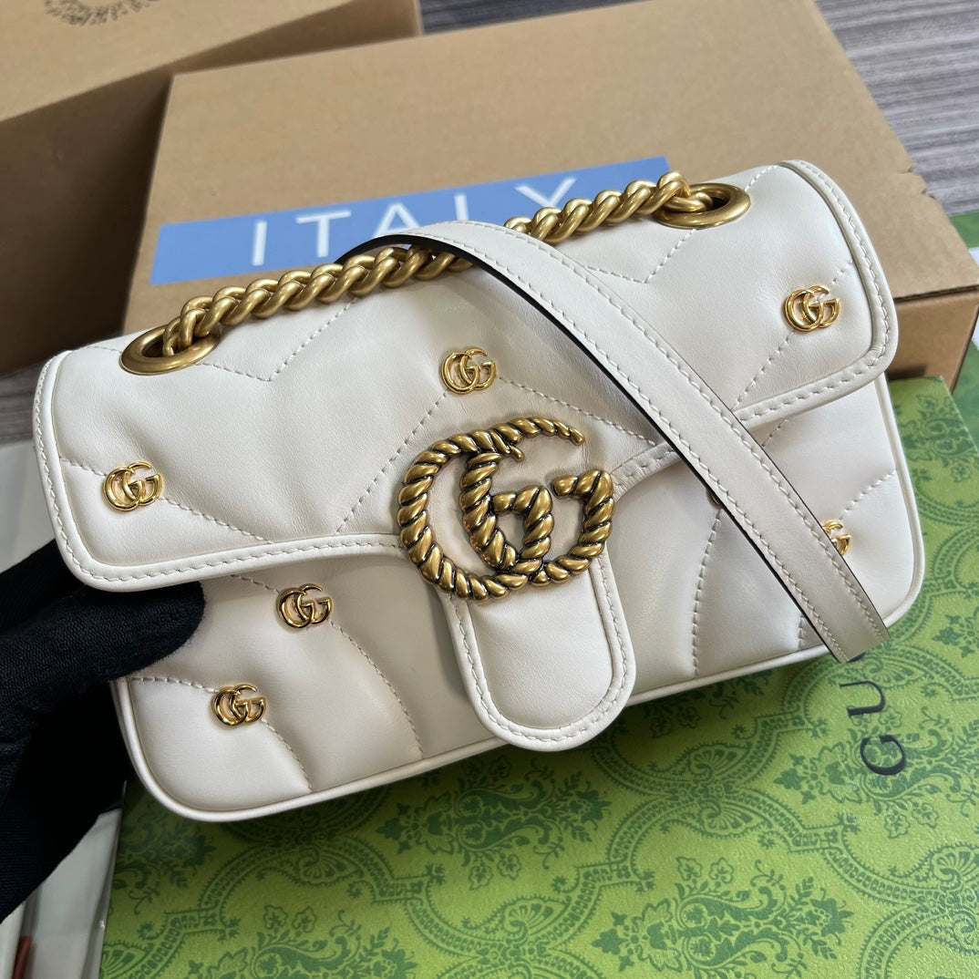 GUCCI MARMONT SMALL 22 BAG IN WHITE LAMBSKIN