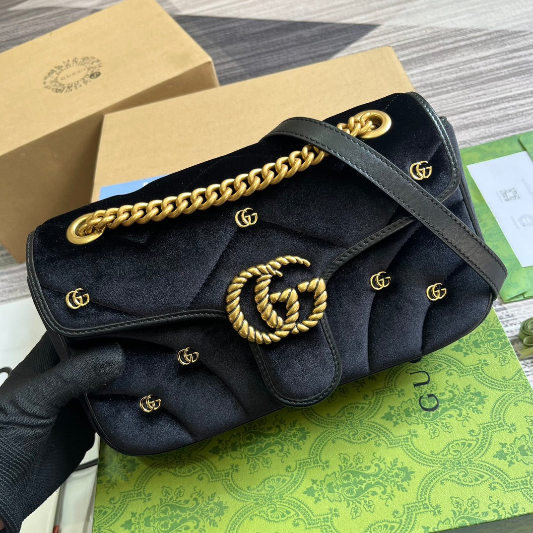 GUCCI MARMONT MEDIUM 26 BAG IN BLACK VELVET