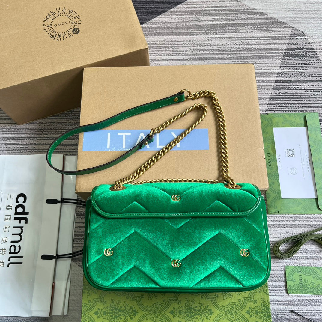 GUCCI MARMONT MEDIUM 26 BAG IN COOL GREEN VELVET