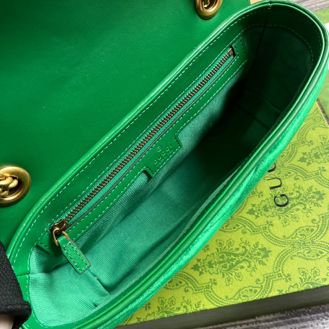GUCCI MARMONT MEDIUM 26 BAG IN COOL GREEN VELVET