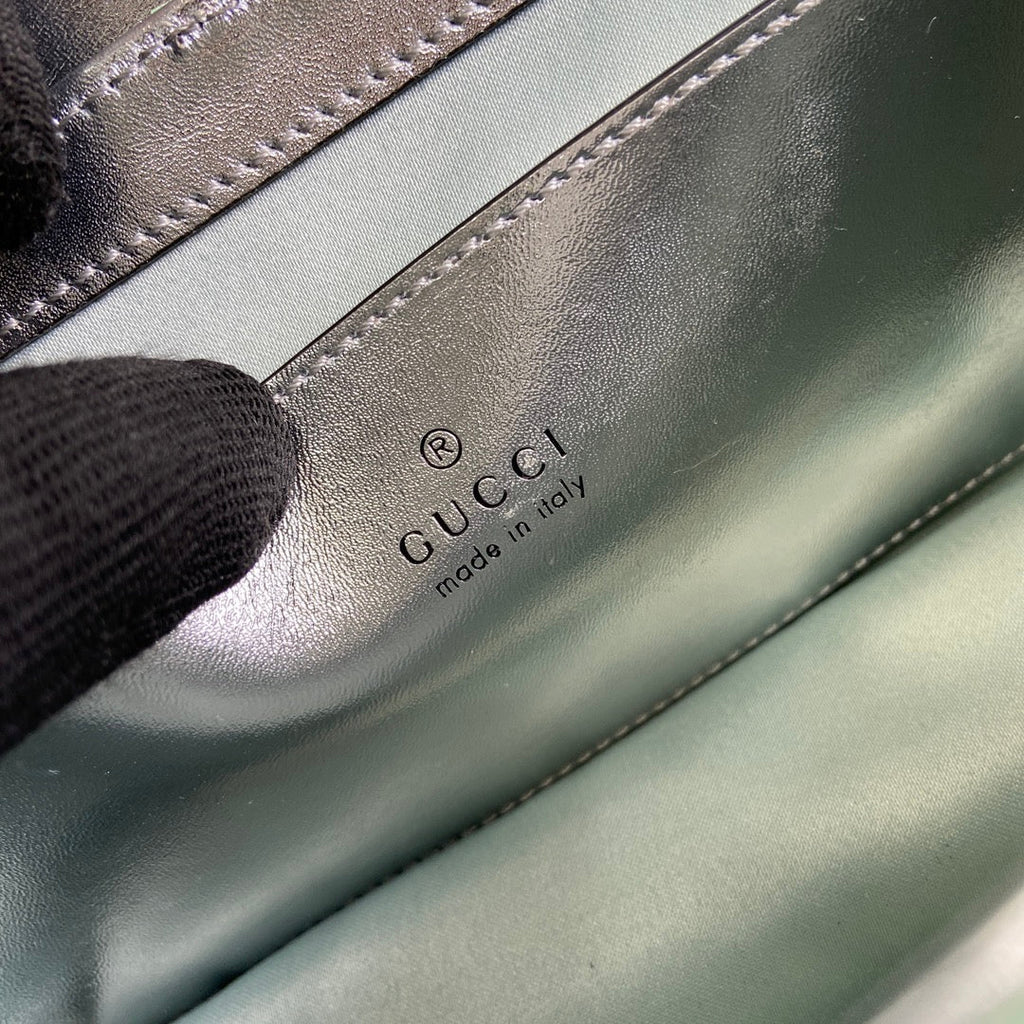 GUCCI MARMONT 23 SMALL SHOULDER BAG GREEN IRIDESCENT CALFSKIN