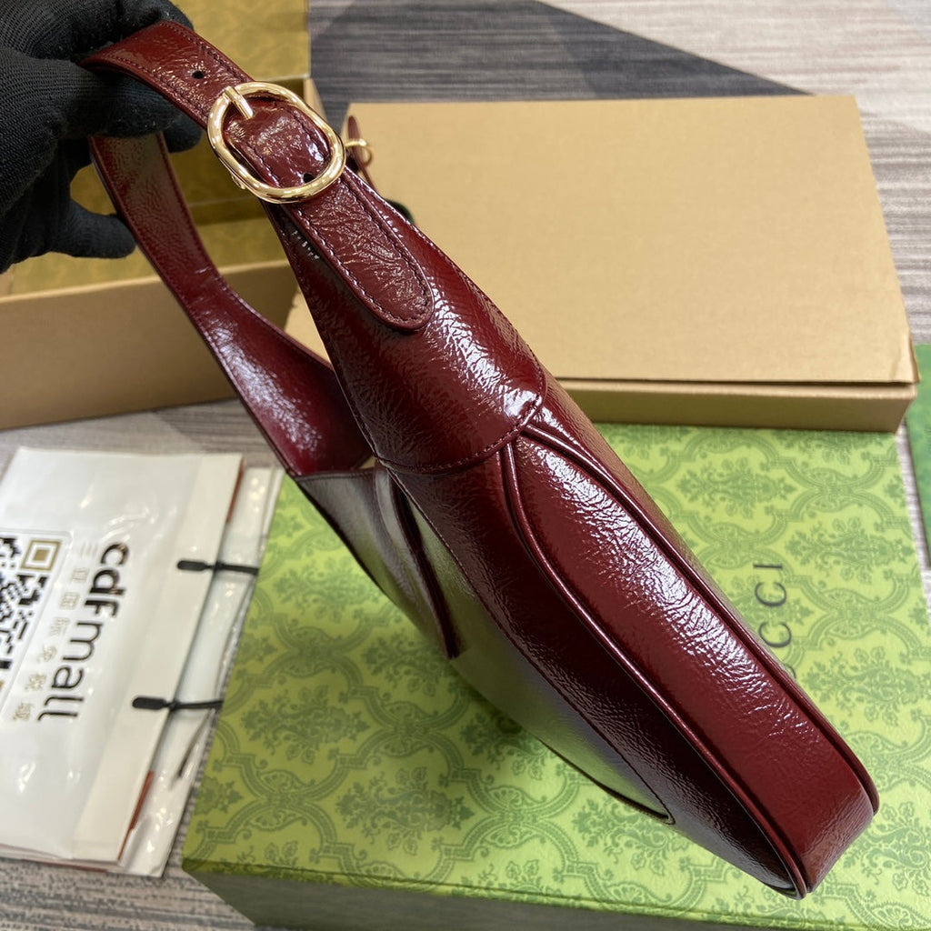 GUCCI JACKIE SMALL SHOULDER BAG 27 IN WINE RED CRACKED LACQUER CALFSKIN GOLD HARDWARE