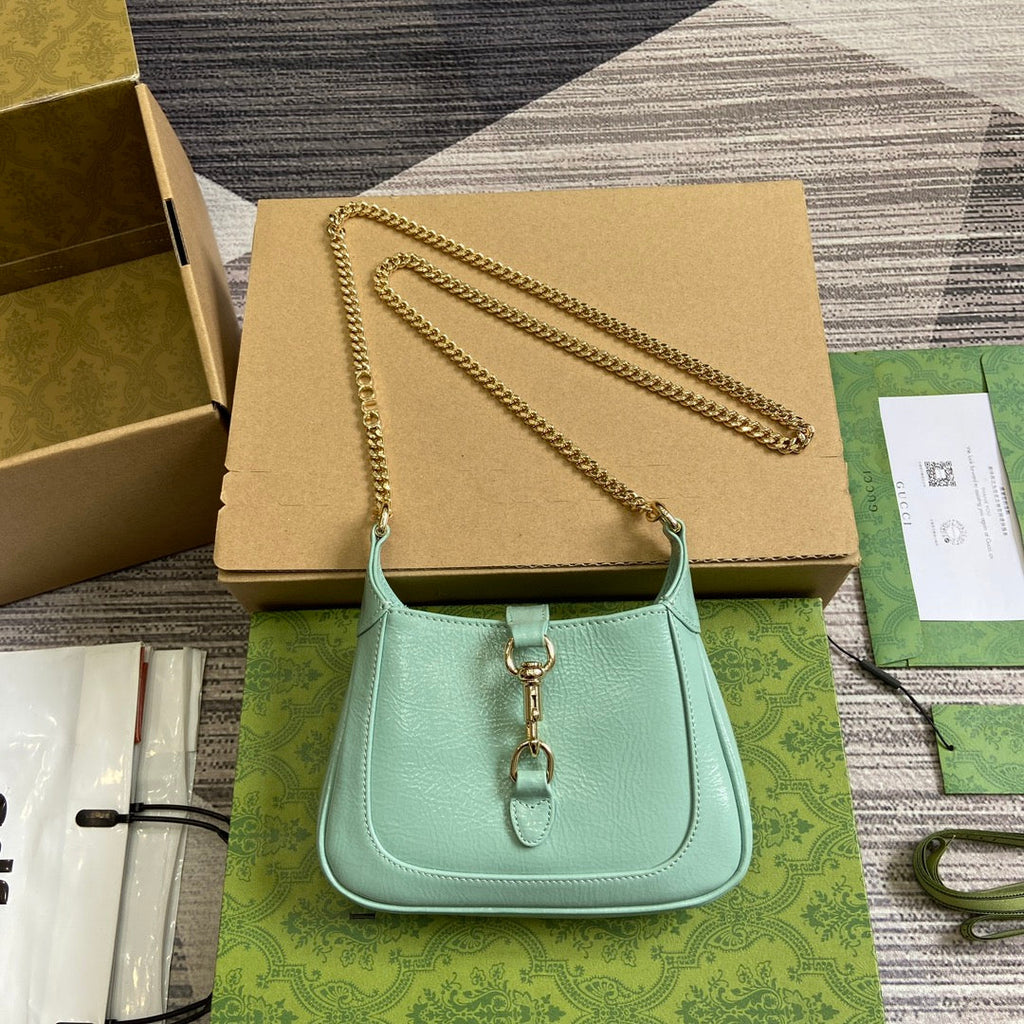 GUCCI JACKIE NOTTE MINI BAG 19 IN MINT GREEN CRACKED LACQUER CALFSKIN GOLD HARDWARE