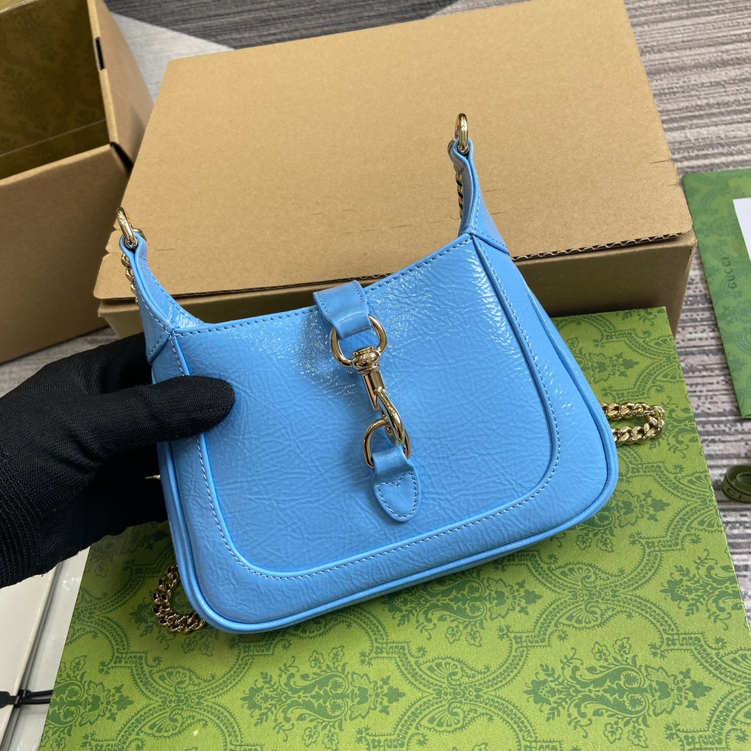 GUCCI JACKIE NOTTE MINI BAG 19 IN OCEAN BLUE CRACKED LACQUER CALFSKIN GOLD HARDWARE
