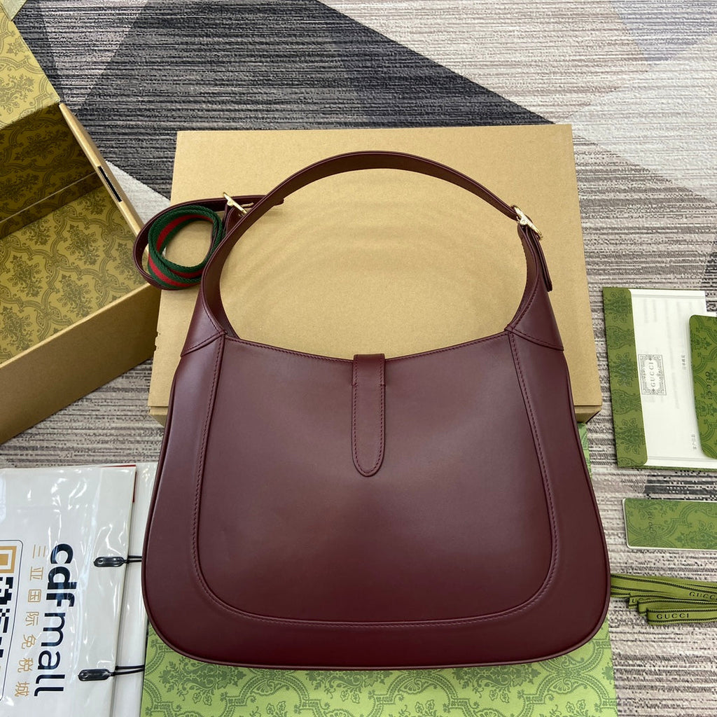 GUCCI JACKIE MEDIUM SHOULDER BAG 35 IN WINE RED CALFSKIN GOLD HARDWARE
