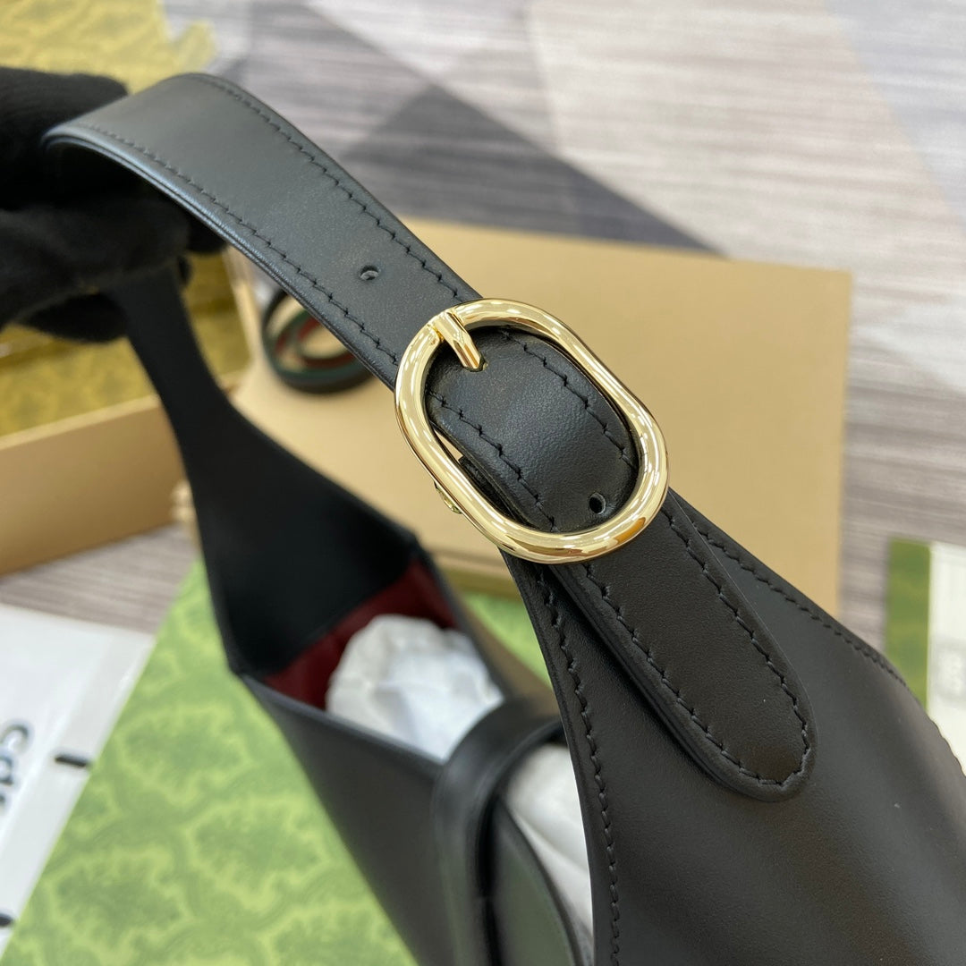 GUCCI JACKIE MEDIUM SHOULDER BAG 35 IN BLACK CALFSKIN GOLD HARDWARE
