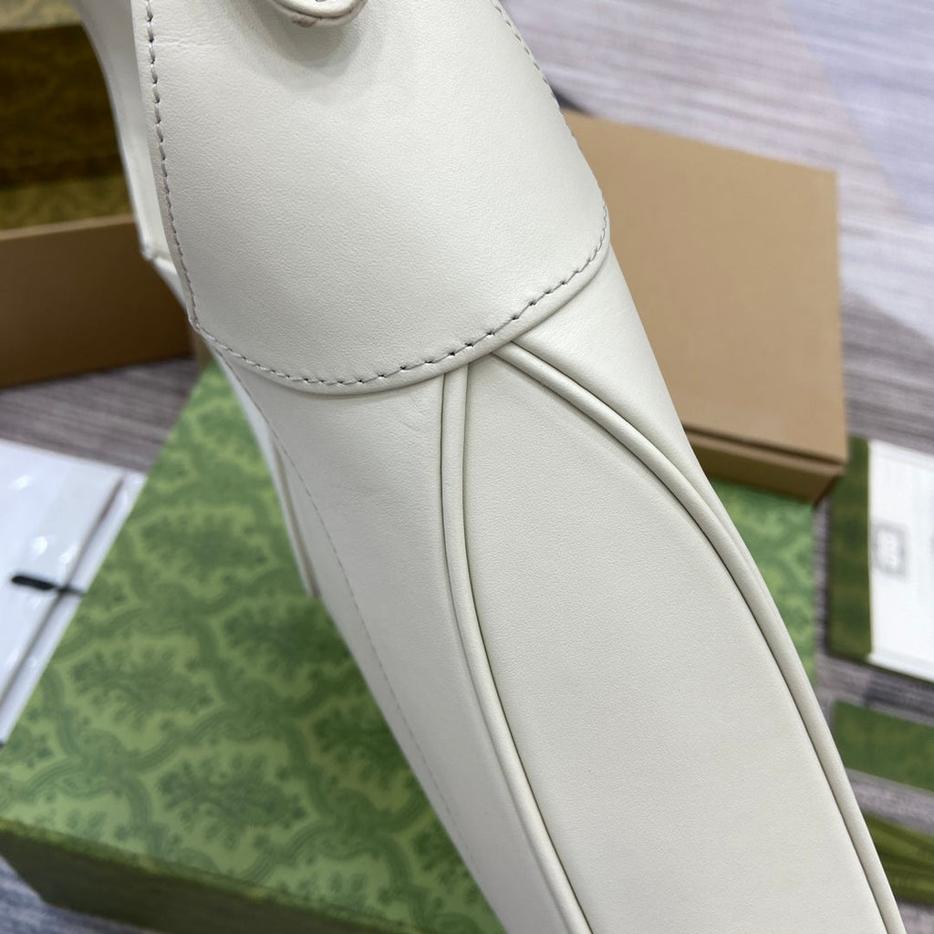 GUCCI JACKIE MEDIUM SHOULDER BAG 35 IN WHITE CALFSKIN GOLD HARDWARE