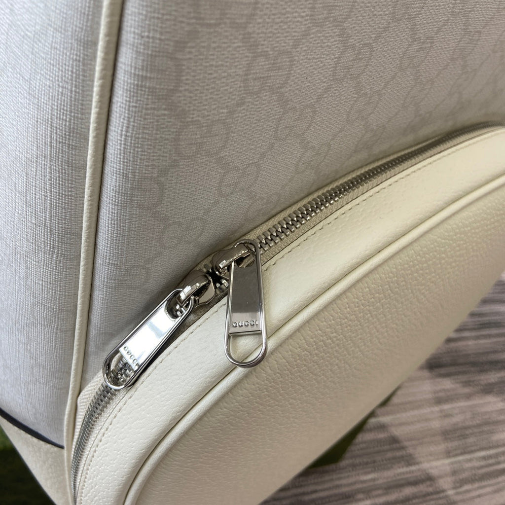 GUCCI MEDIUM 40  BACKPACK WITH TAG WHITE CALFSKIN AND CANVAS