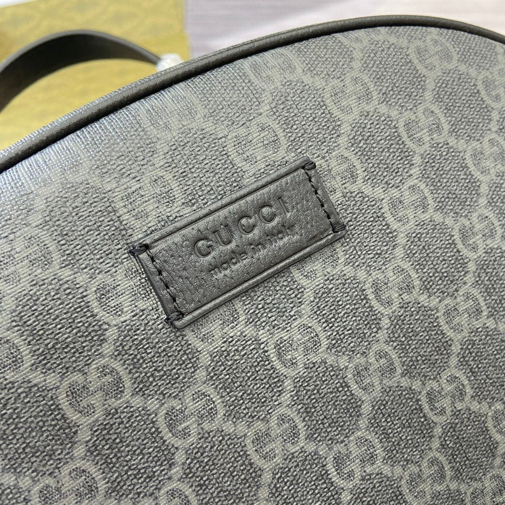 GUCCI MEDIUM 40  BACKPACK WITH TAG BLACK CALFSKIN AND CANVAS