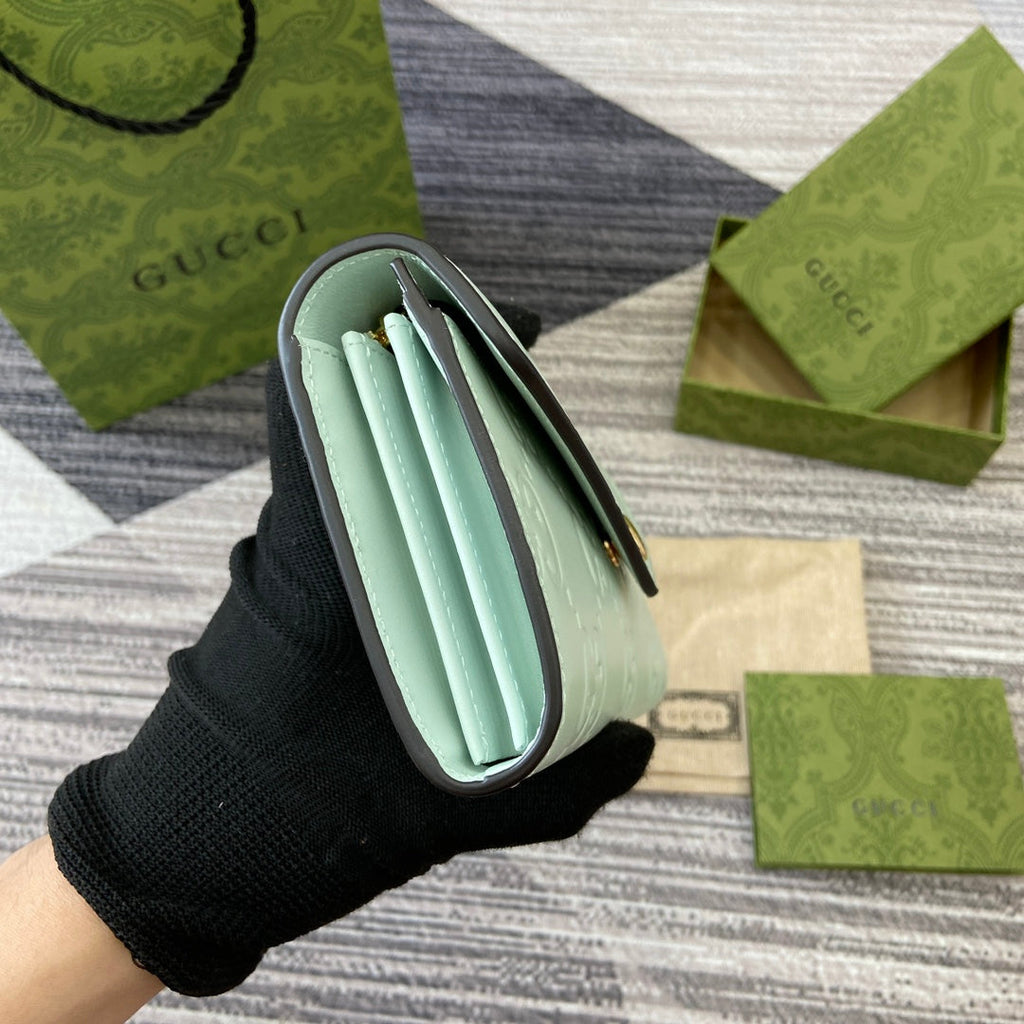 GUCCI CONTINENTAL WALLET 19 IN MINT GREEN EMBOSSED CALFSKIN GOLD HARDWARE