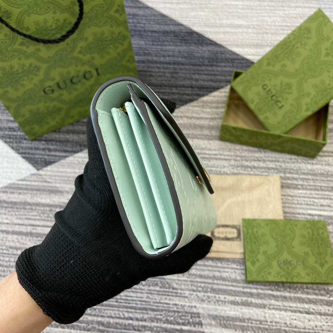 GUCCI CONTINENTAL WALLET 19 IN MINT GREEN EMBOSSED CALFSKIN GOLD HARDWARE