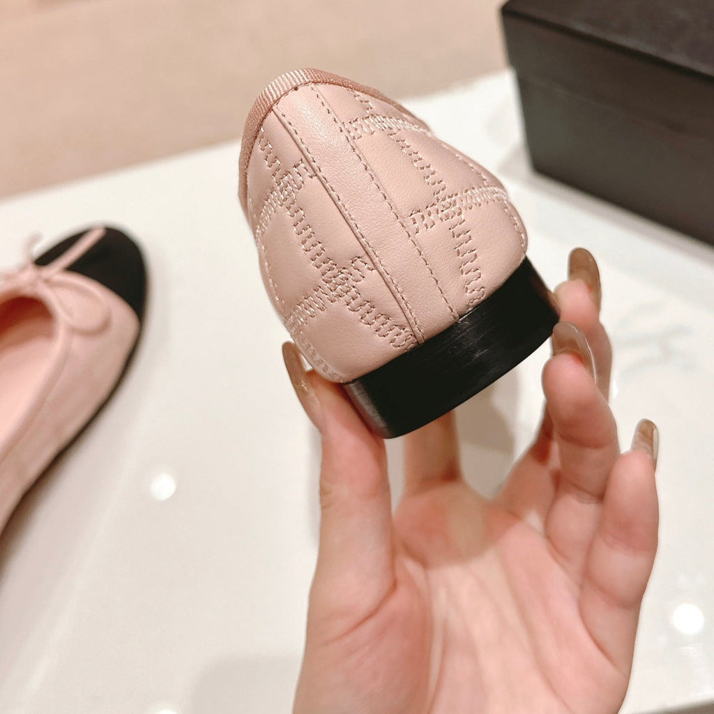 CHANEL Double C New Ballet Flats Light Pink Black Lambskin