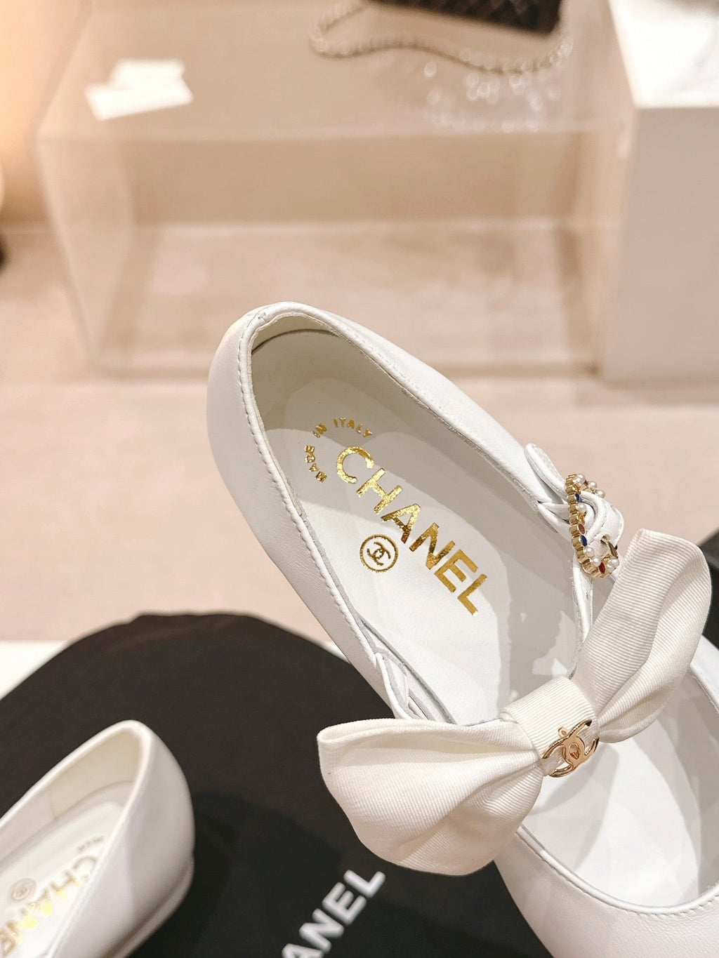 CHANEL MARY JANE SHOES WHITE CALFSKIN