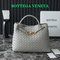 BOTTEGA VENETA MEDIUM ANDIAMO 32CM GREY LAMBSKIN